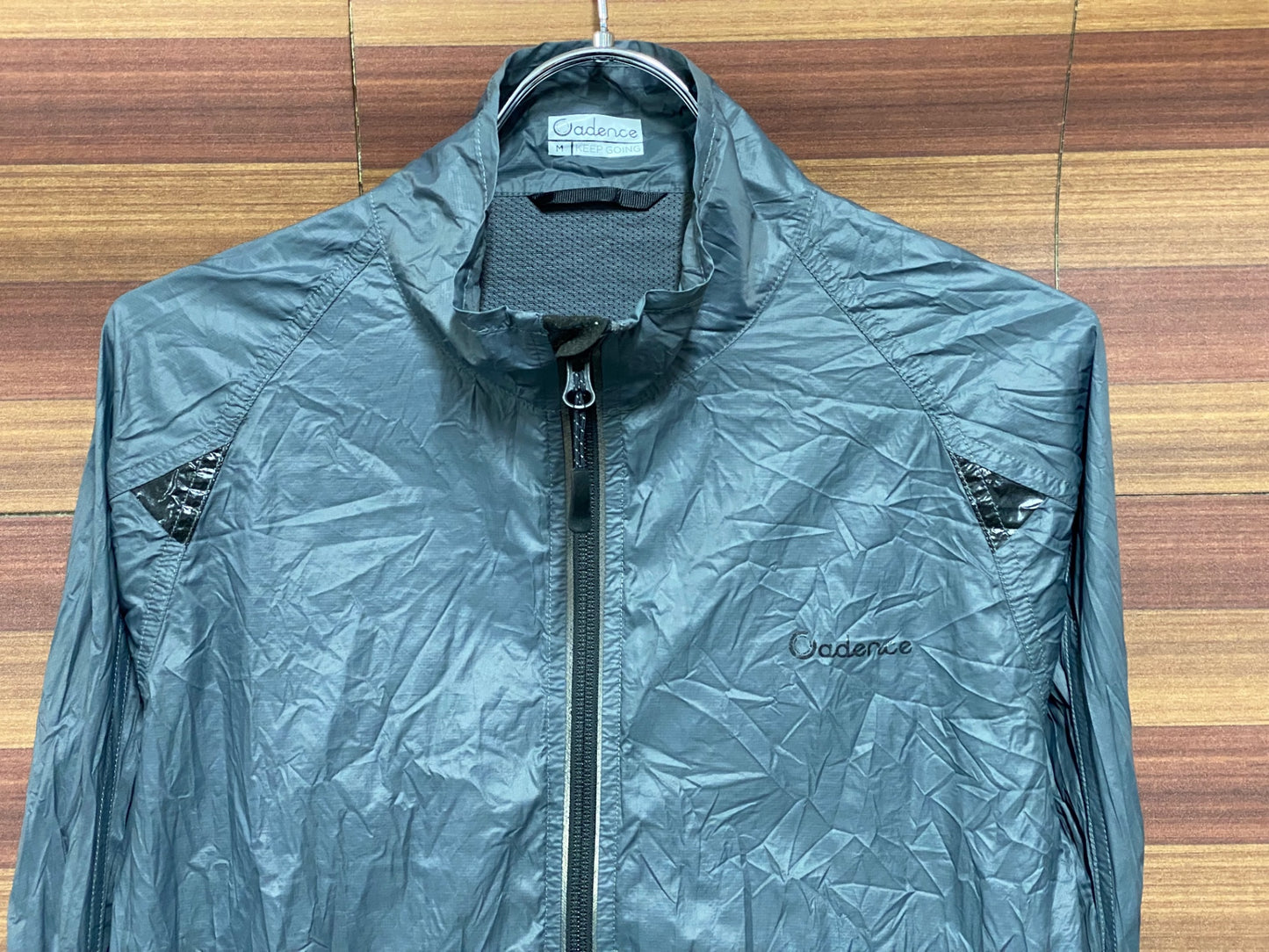 IT993 ケイデンス CADENCE 長袖ウィンドブレーカー グレー M