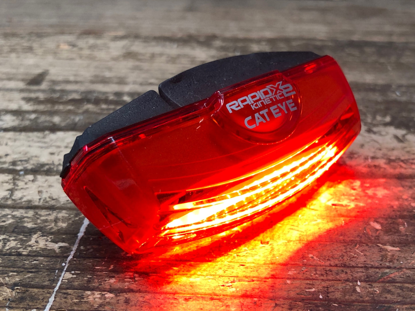 IY599 キャットアイ CATEYE RAPID X2 KINETIC リアライト ※点灯確認済み