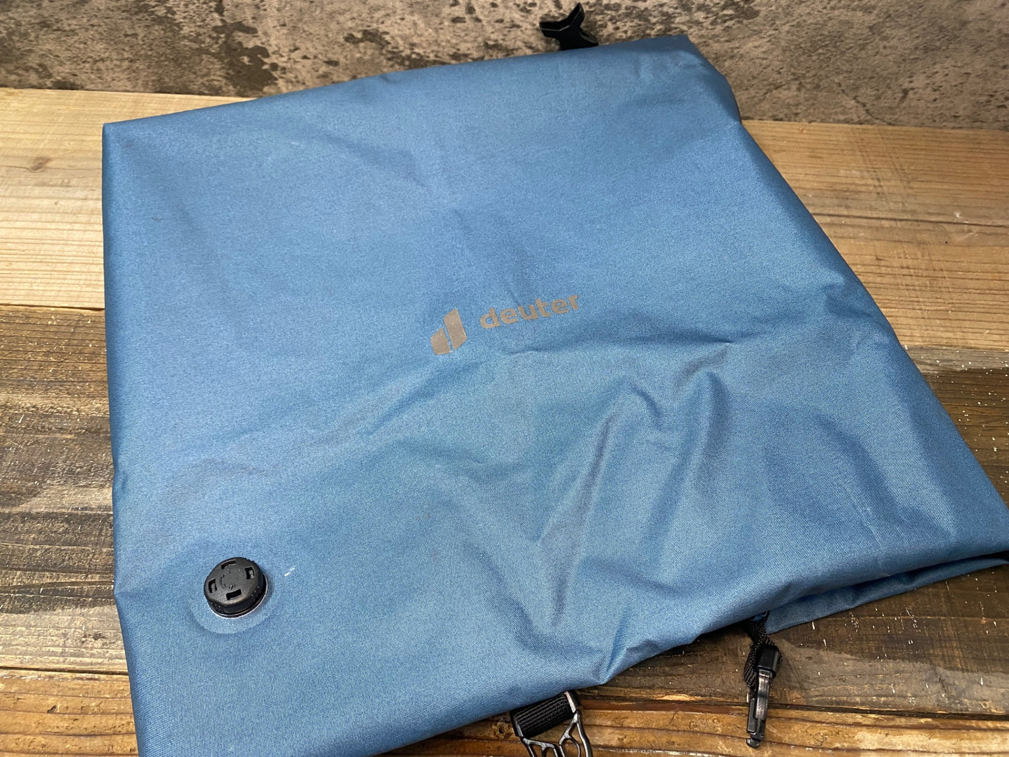 IM461 ドイター deuter カベゾン CABEZON HD14 フロントバッグ ※スレ傷