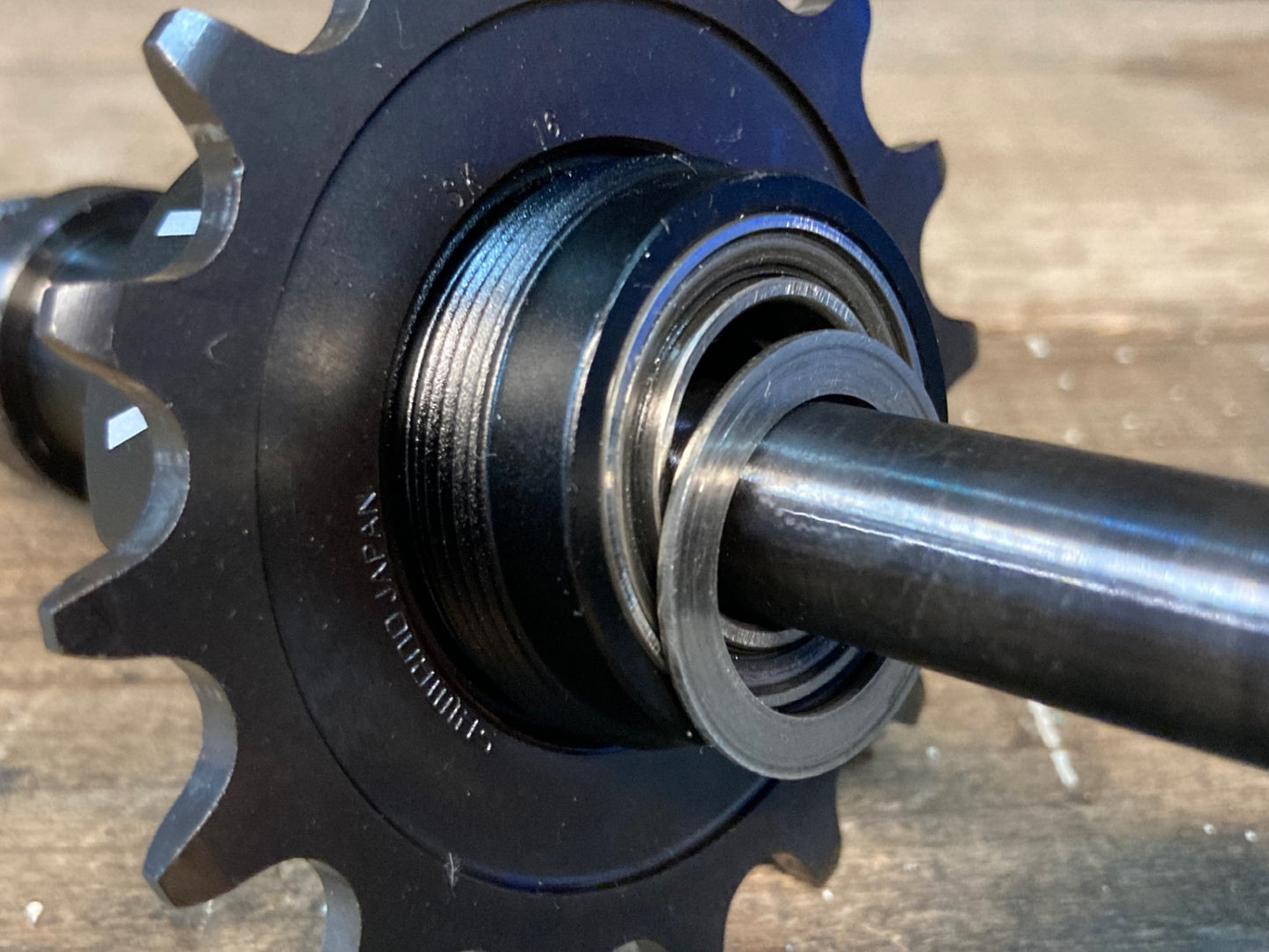 IM144 ヴェロバイク Velobike Wahoo KICKR V5対応 トラックバイク アダプター 16Tコグ付属