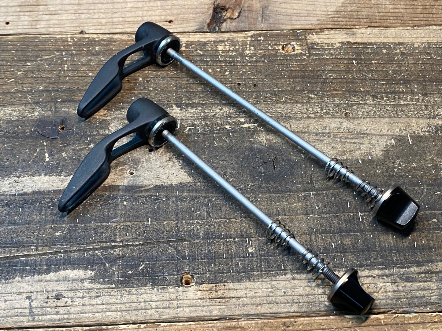 IR813 DT SWISS クイックスキュワー 前後セット 100mm 130mm