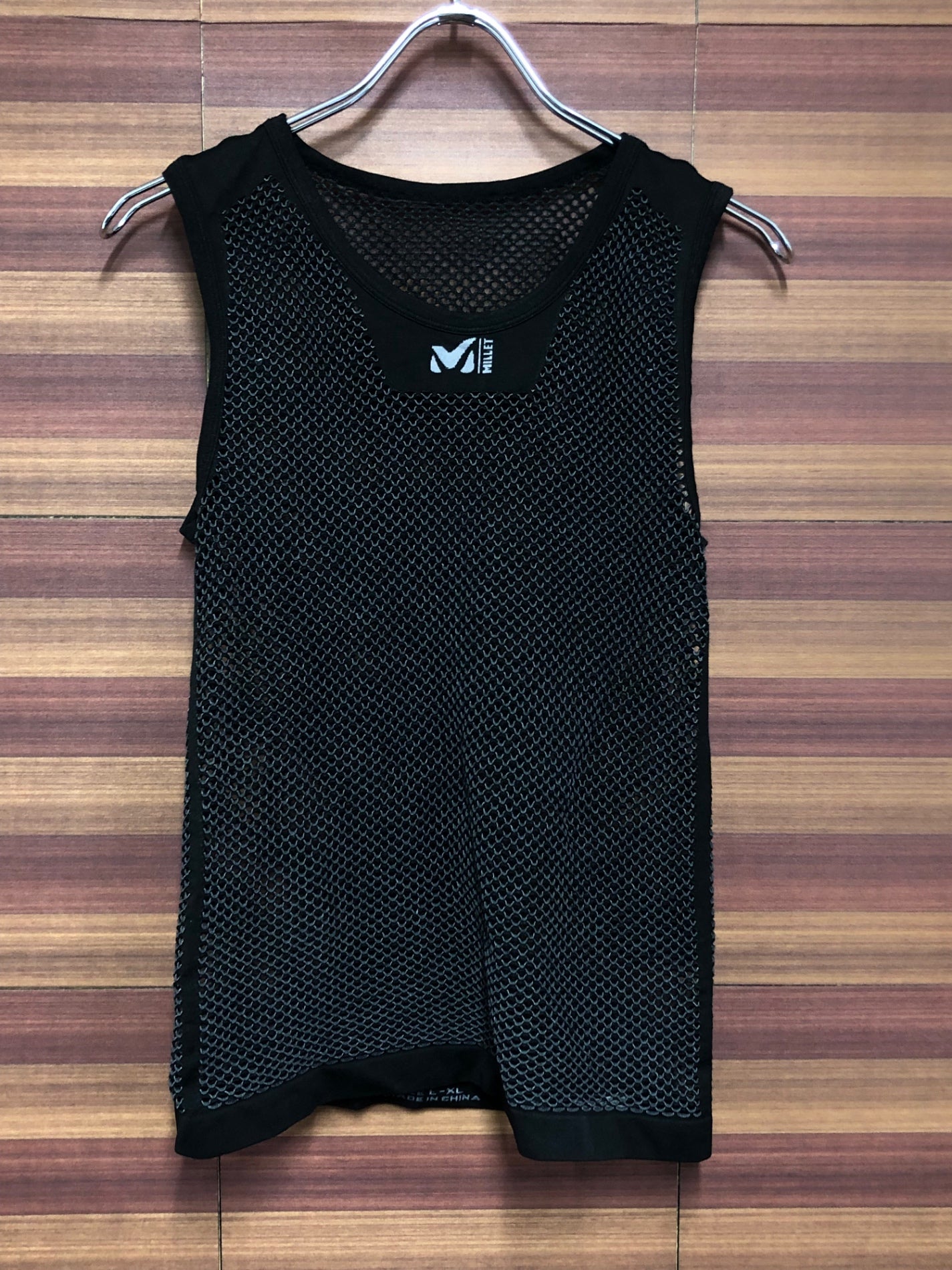 IL527 ミレー MILLET ノースリーブ べースレイヤー 黒 L-XL