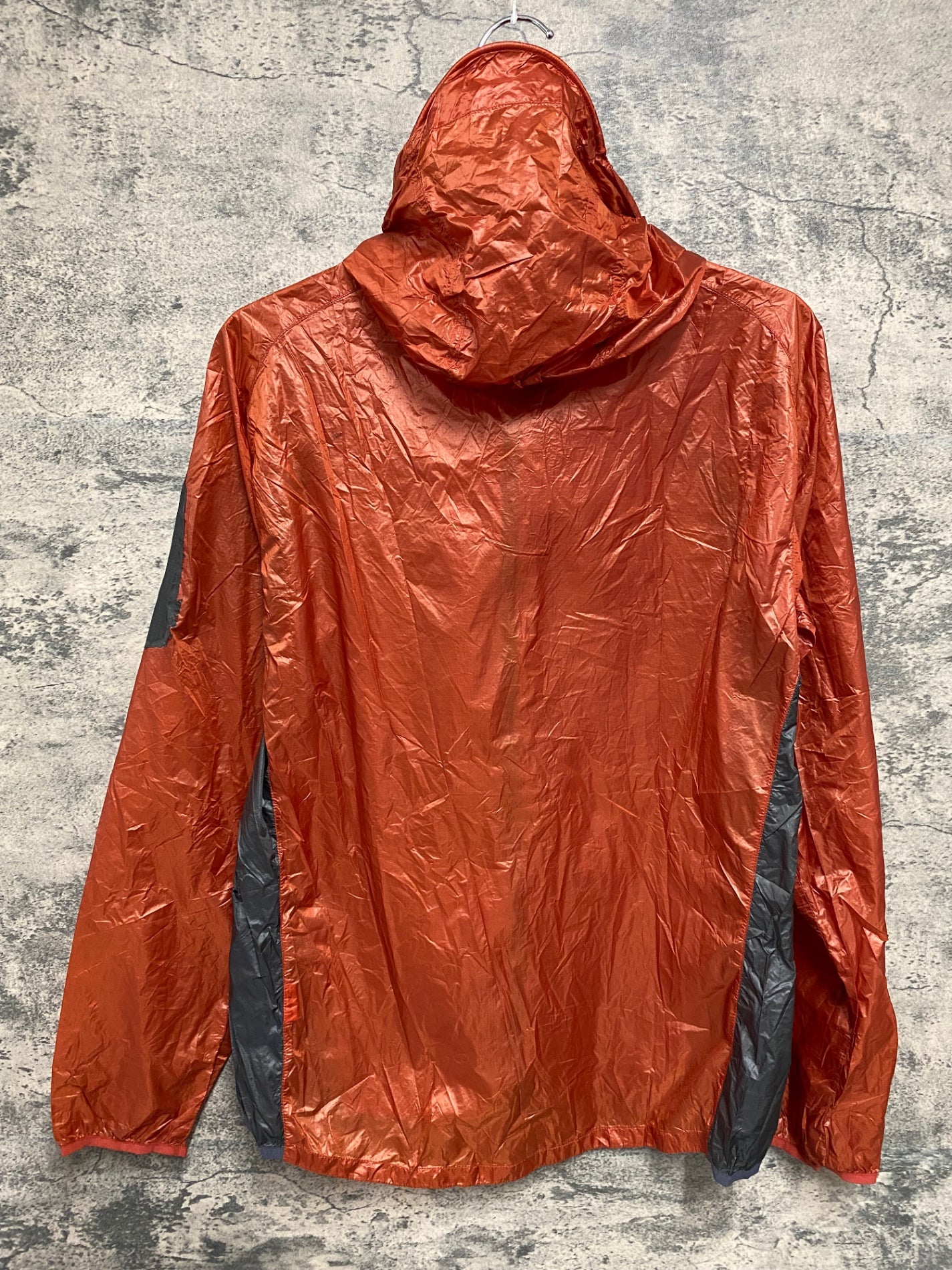 IY973 モンベル mont-bell 長袖 ウィンドブレーカー オレンジ L