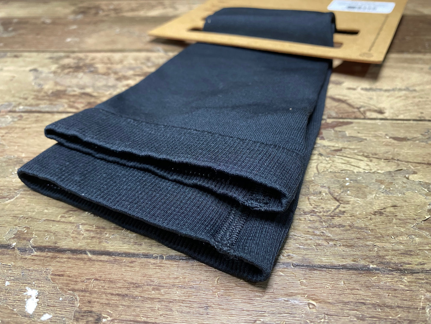 GH019 スペシャライズド SPECIALIZED THERMINAL ENGINEERED ARM WARMERS アームウォーマー 黒 XS 黒