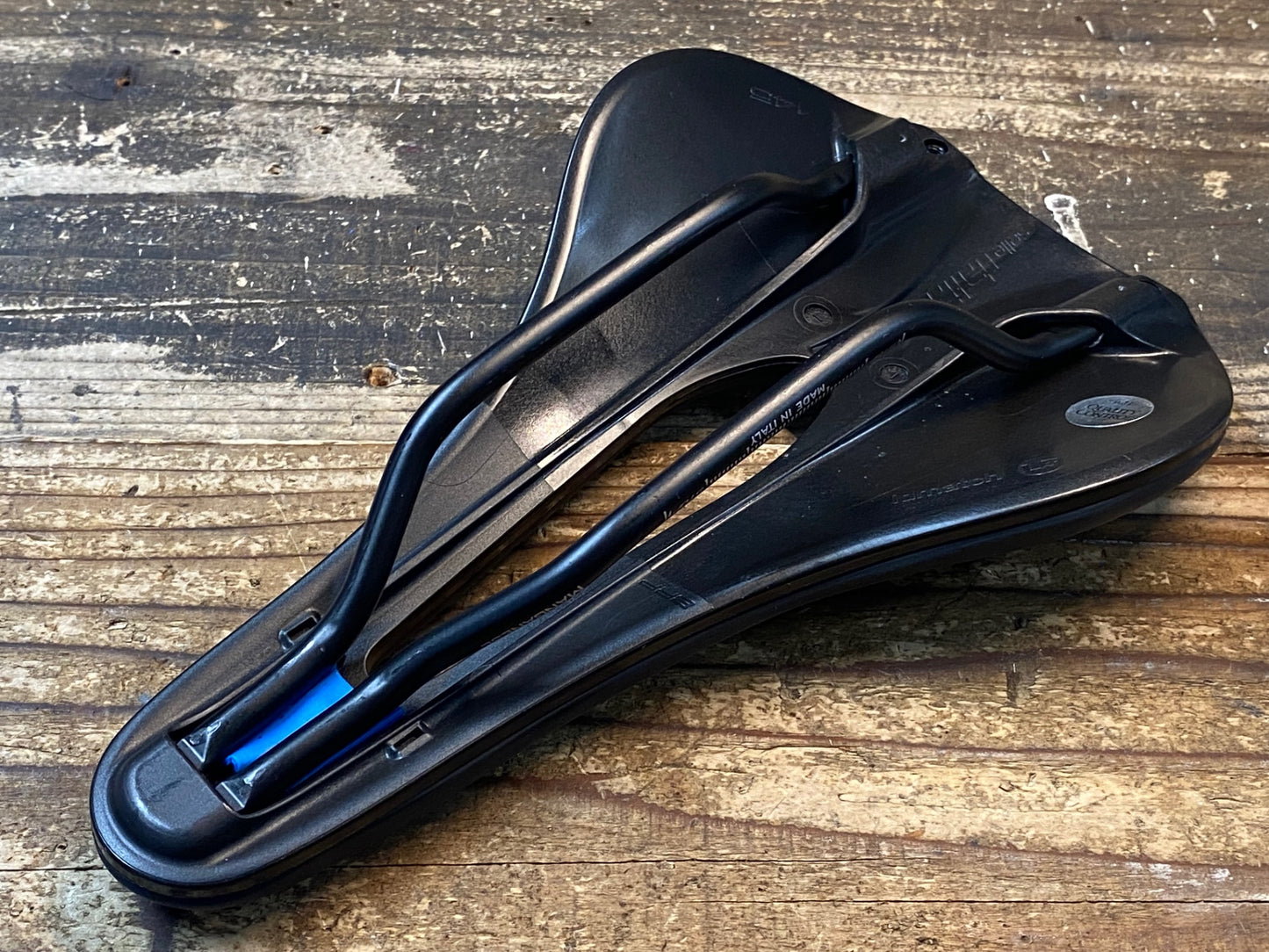 IV355 セライタリア selle Italia NOVUS BOOST EVO サドル MANGNESEレール 145mm