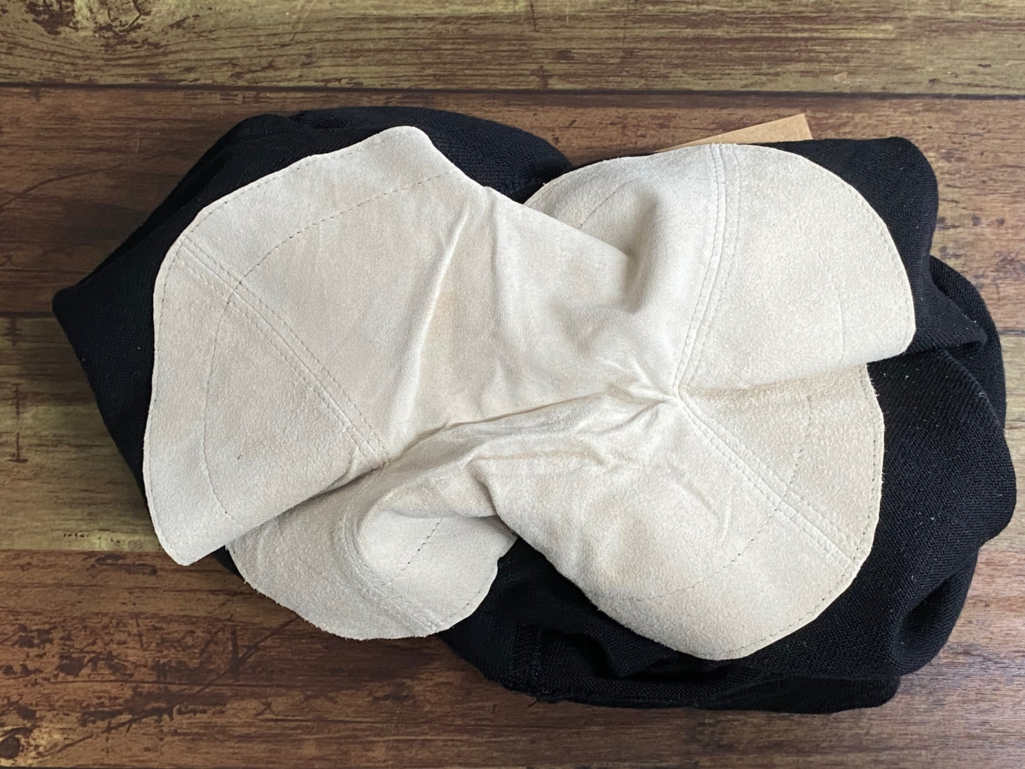 IU111 W CLASSICS ハーフパンツ 黒 L