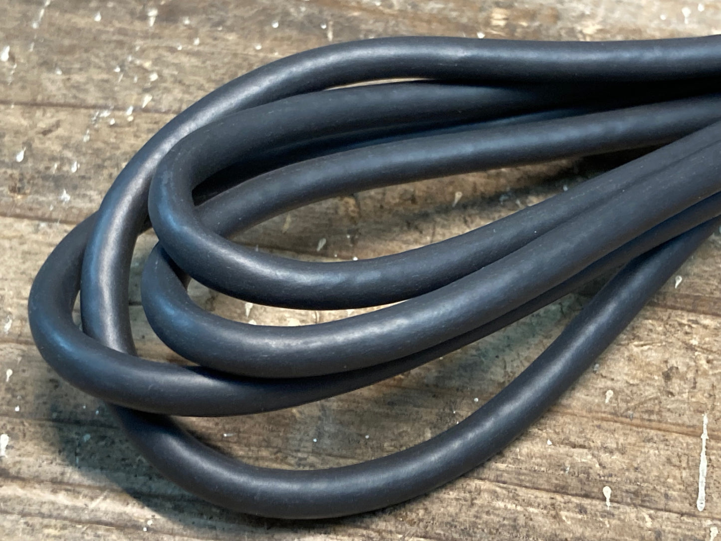 IQ092 シマノ SHIMANO EW-EC300 充電コネクター