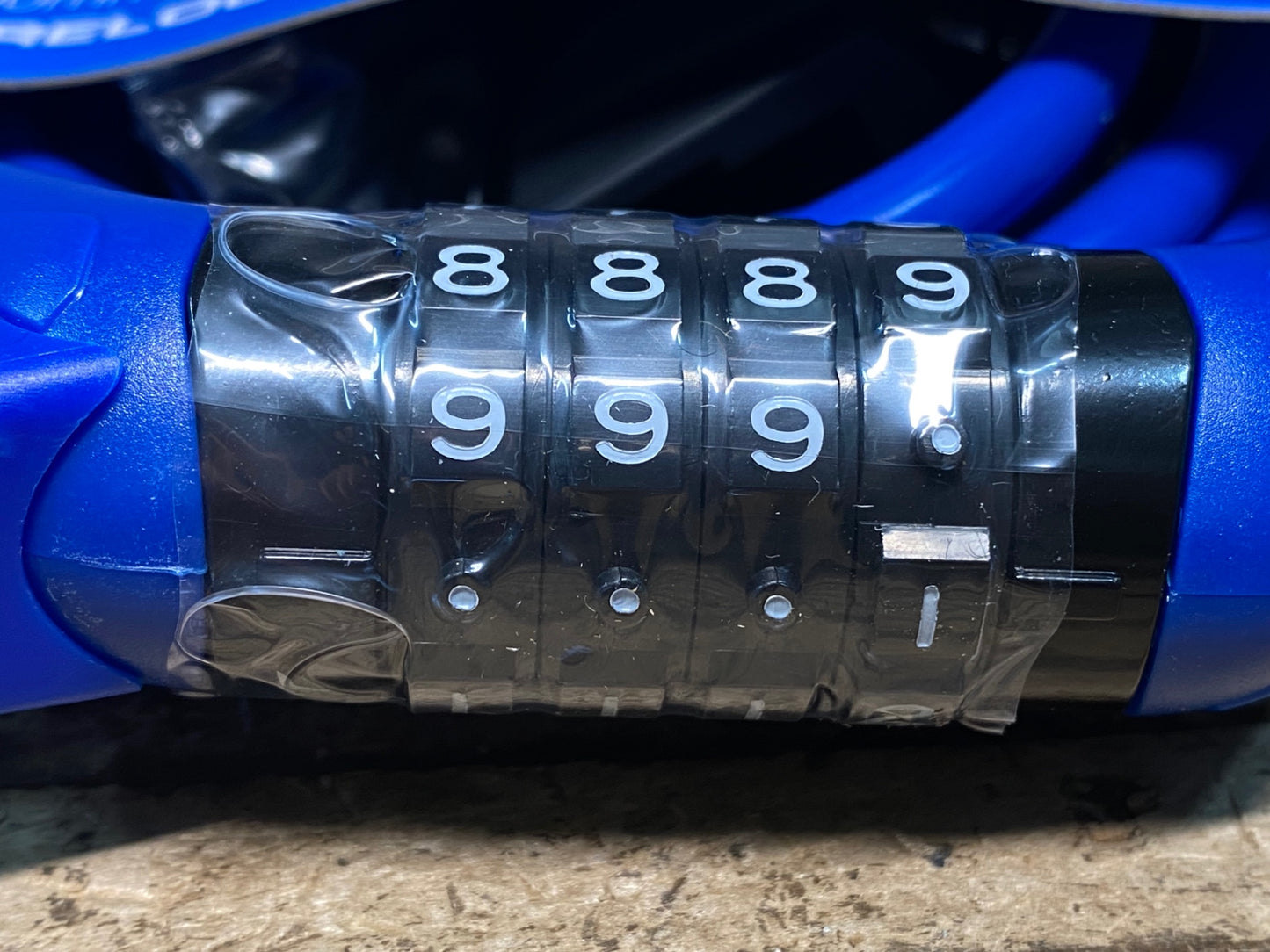 IV720 ジャイアント GIANT FLEX COMBO UNICLIP ケーブルロック