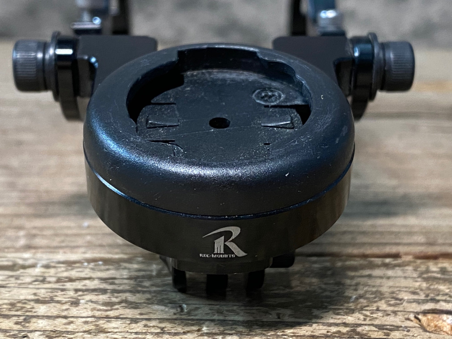 IX532 レックマウント REC MOUNTS サイクルコンピューターマウント Φ31.8 両持ち