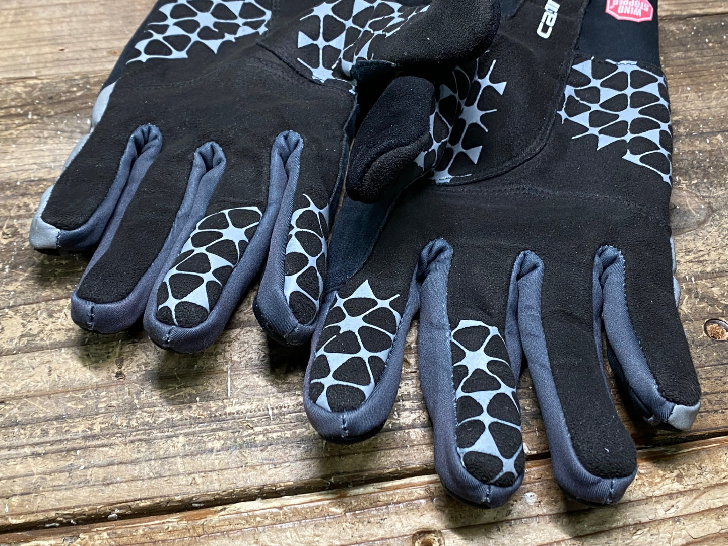 IT824 カステリ CASTELLI 長指 グローブ 黒 裏起毛 サイズ不明 L相当