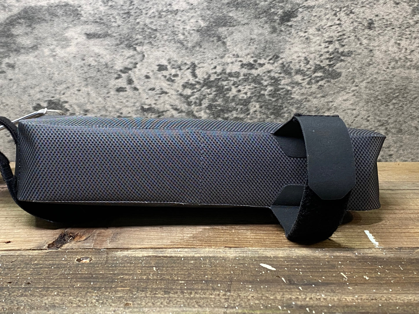 IM696 アピデュラ APIDURA エクスぺディション トップチューブバッグ 1L