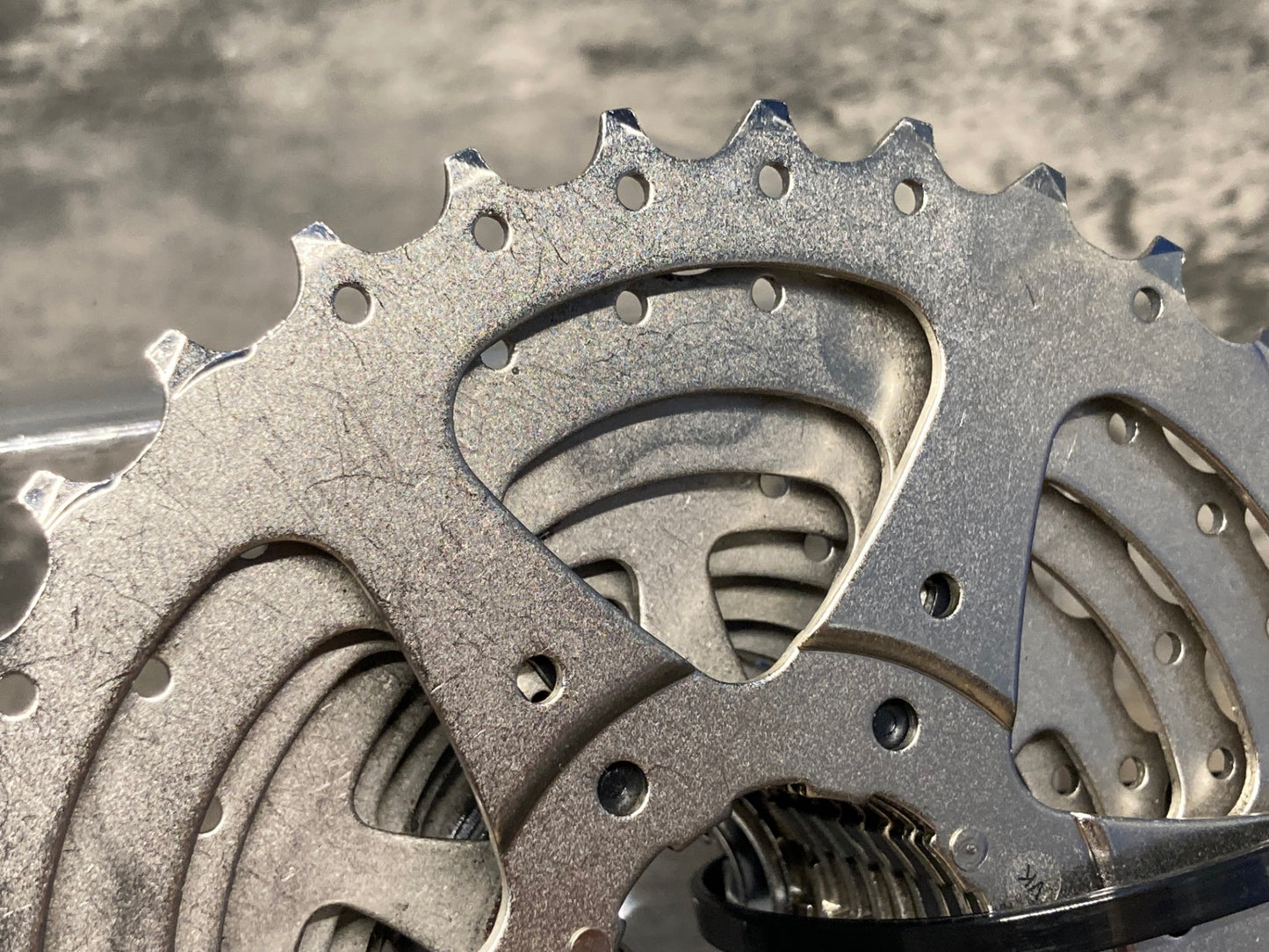 IX755 シマノ SHIMANO CS-HG500-10 スプロケット 10S 11-34T