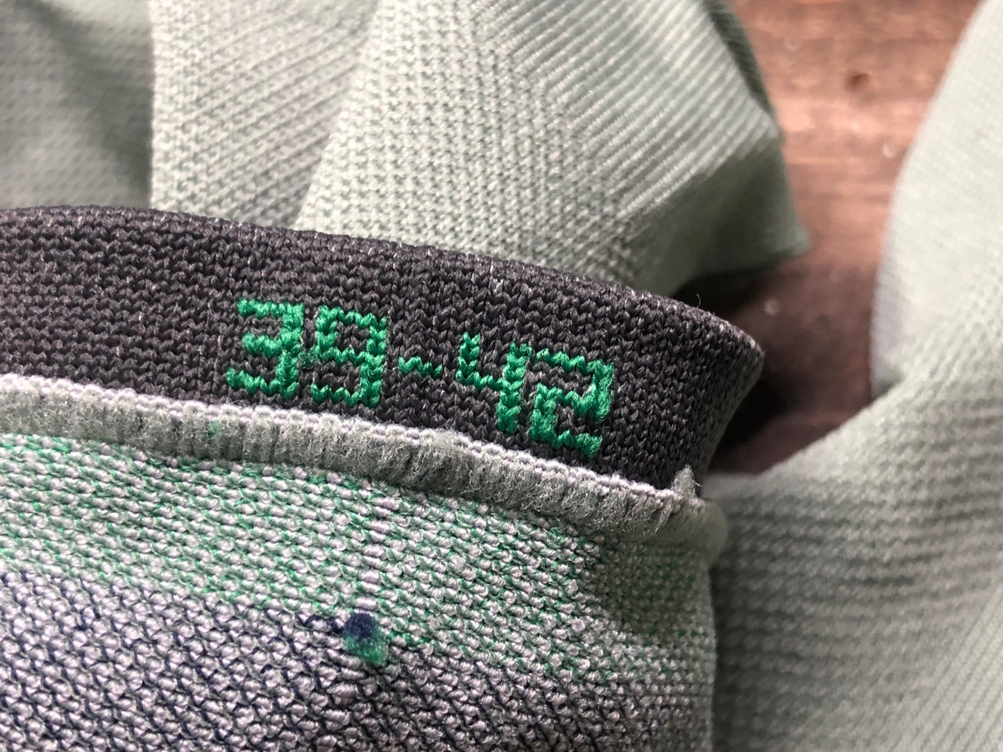 IO489 プロトンド パリ PELOTON DE PARIS ソックス 靴下 赤紫 US6.5~9