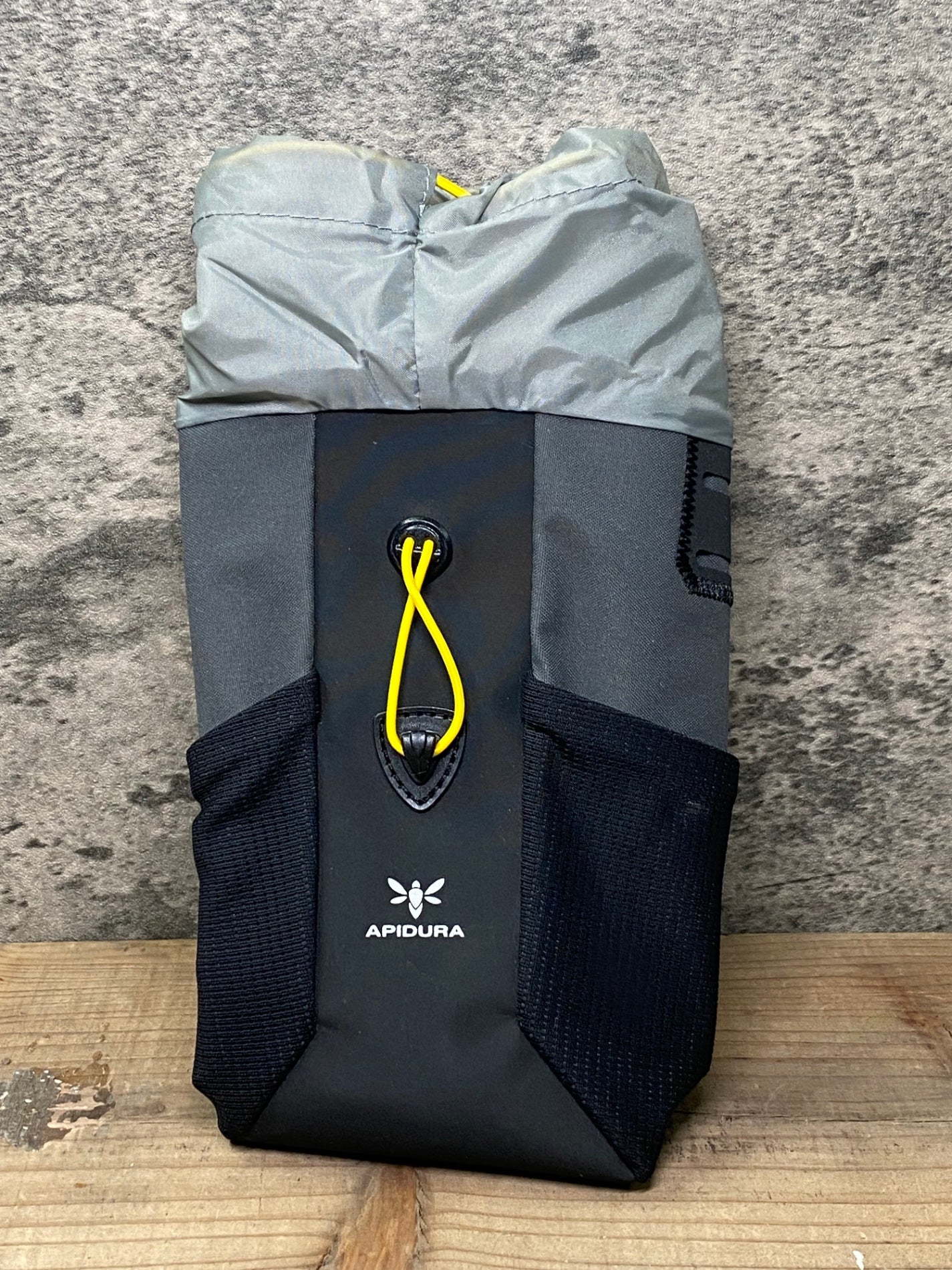 IM698 アピデュラ APIDURA バックカントリー フードポーチ プラス 1.2L+