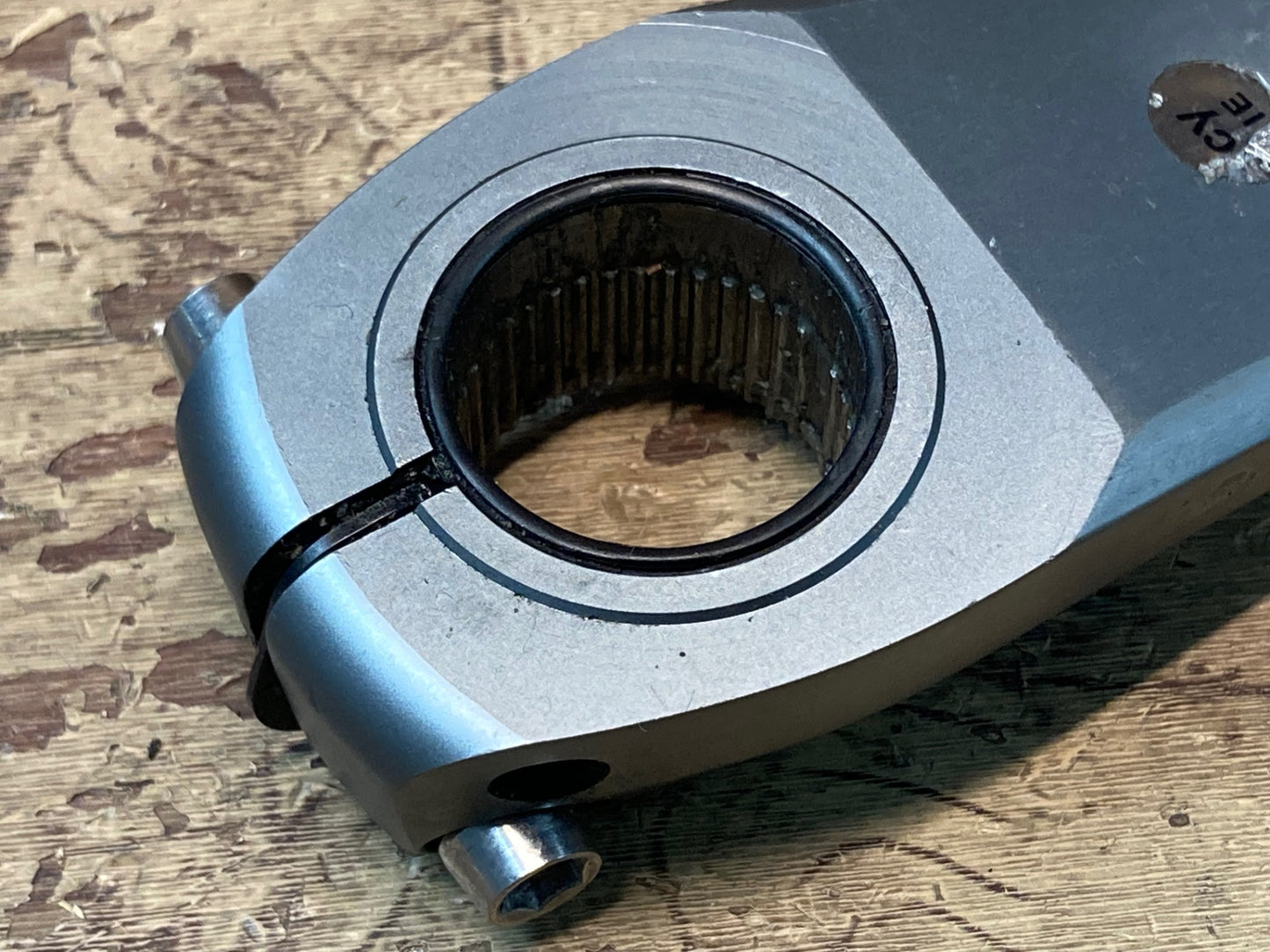 IM375 シマノ SHIMANO アルテグラ ULTEGRA FC-6750 クランクセット 50/34T 165mm シルバー