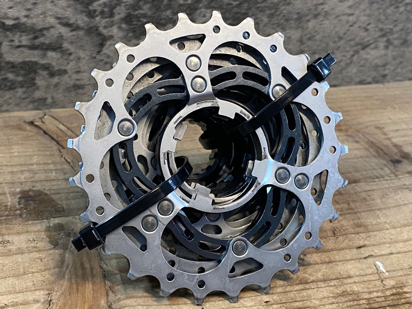 IO758 カンパニョーロ CAMPAGNOLO コーラス CHORUS スプロケット 12-25T 11S ※ロックリング傷