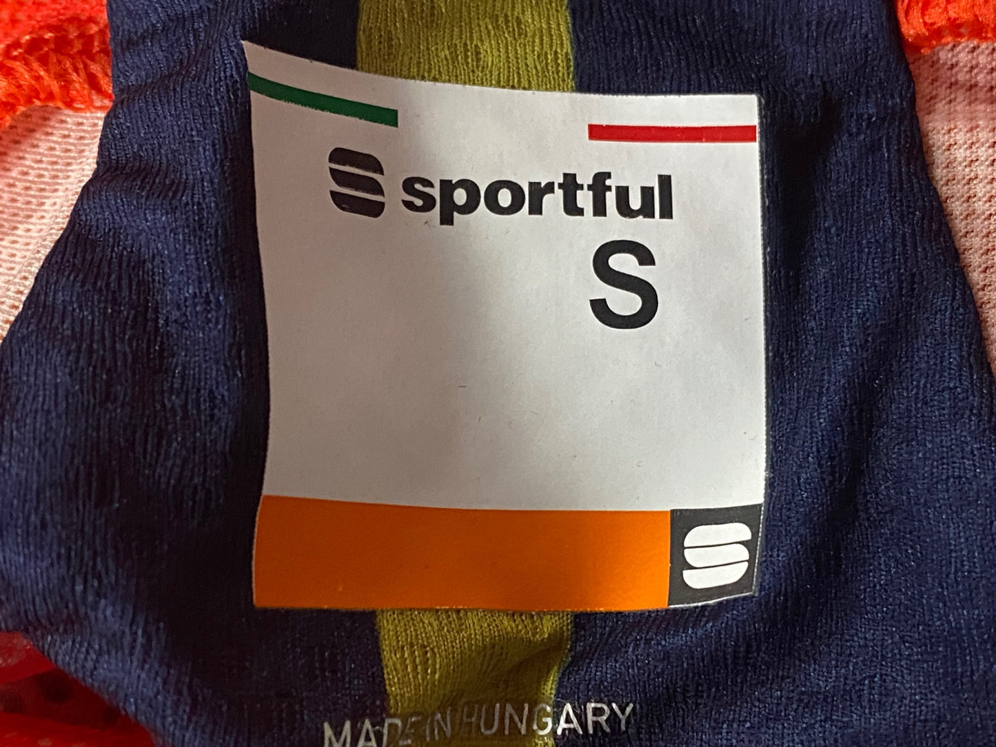 IQ250 スポーツフル sportful 半袖 サイクルジャージ 赤 S BAHRAIN MERIDA チームレプリカ