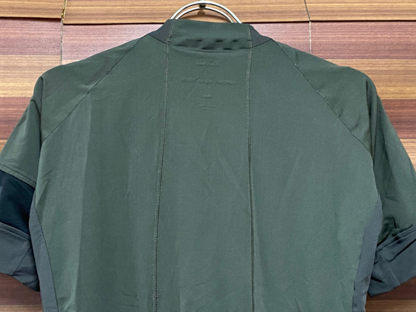 IV197 ラファ Rapha PRO TEAM 半袖サイクルジャージ 黒 S 日焼け 汚れ 裾ゴム伸び