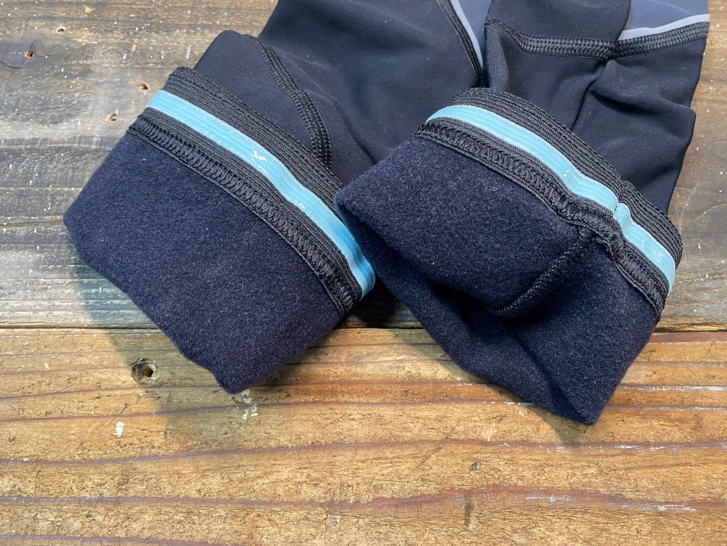 IL721 カフェドシクリステ CAFE DU CYCLISTE アームカバー 黒 S