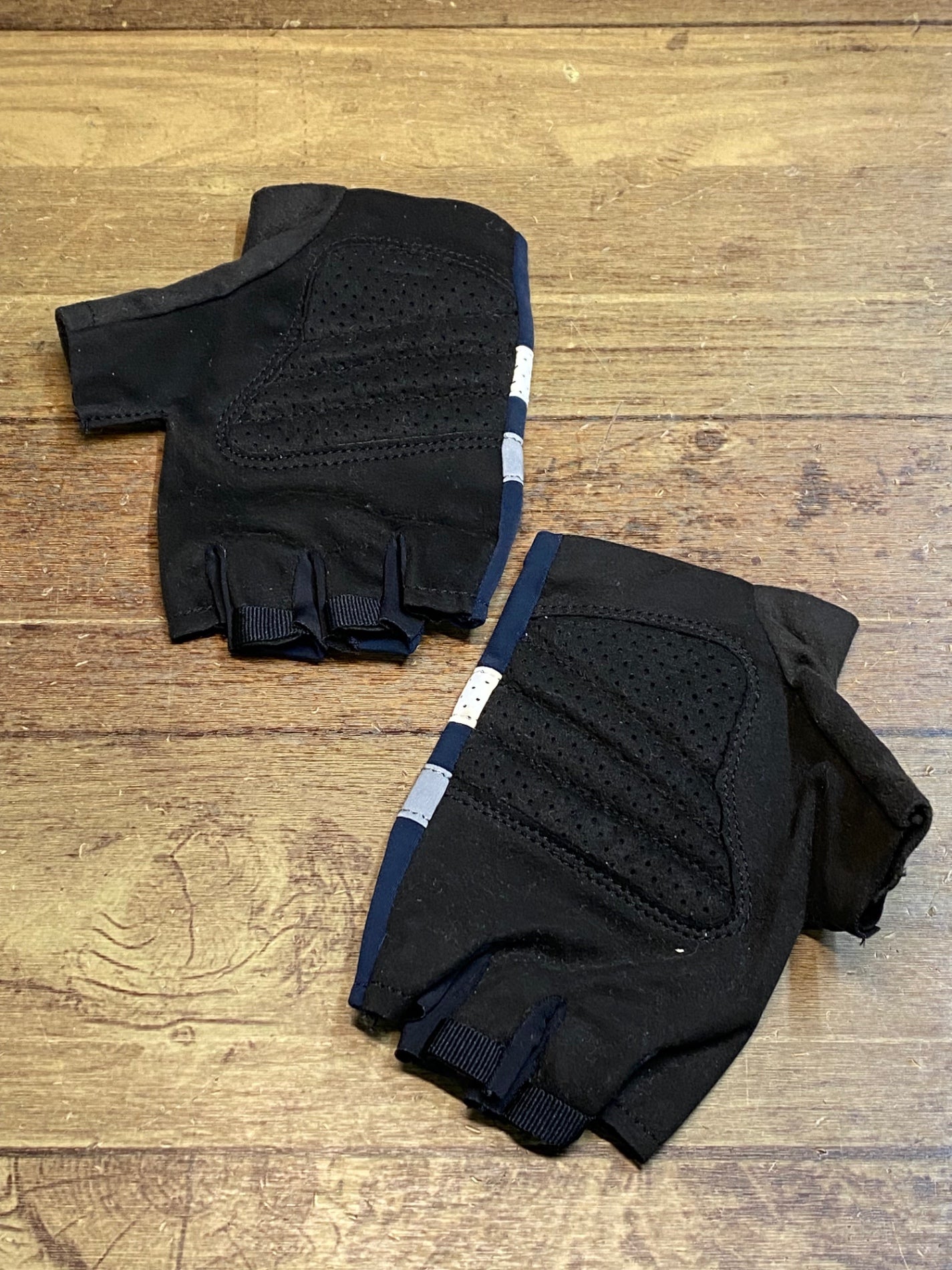 IJ083 ラファ Rapha BREVET MITTS 指切 グローブ 紺 S