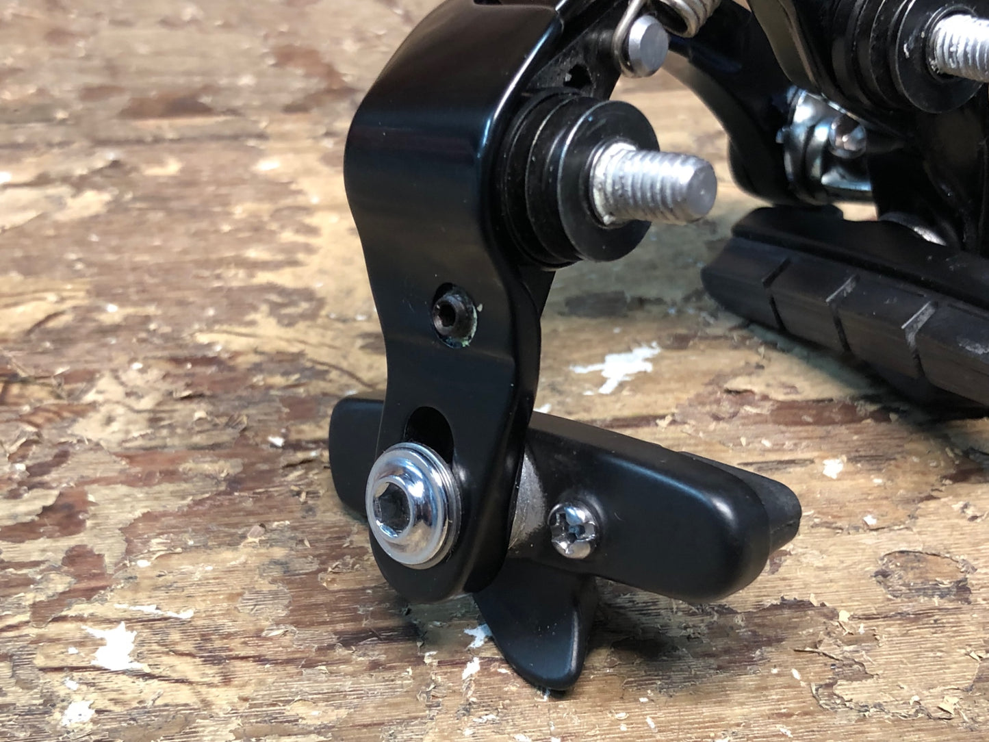 IC954 シマノ SHIMANO 105 BR-5810F ブレーキキャリパー ダイレクトマウント セット