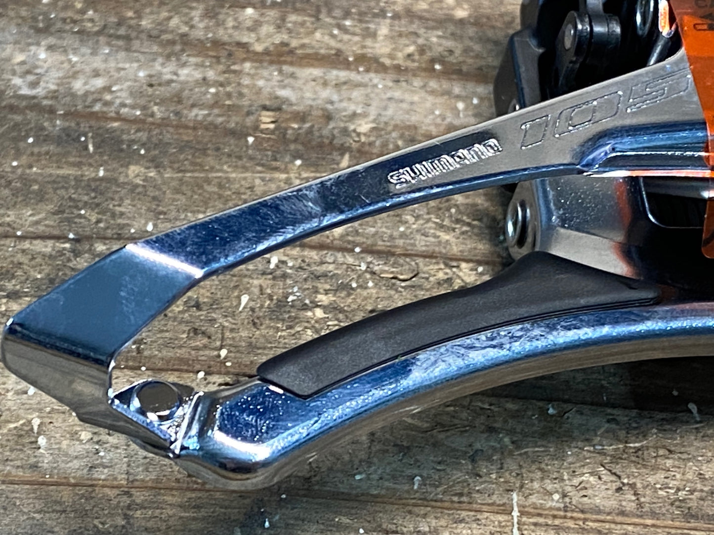 IR379 シマノ SHIMANO 105 FD-R7000 直付 フロントディレイラー