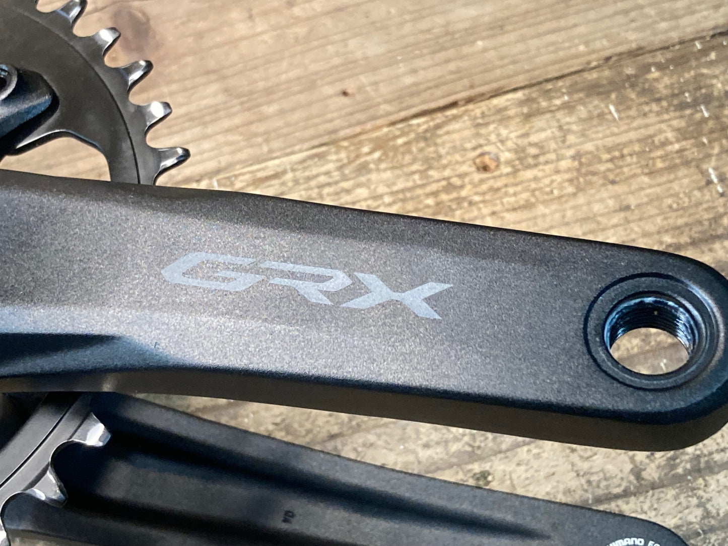 IU073 シマノ SHIMANO GRX FC-RX600/RX610 クランクセット 175mm 40T