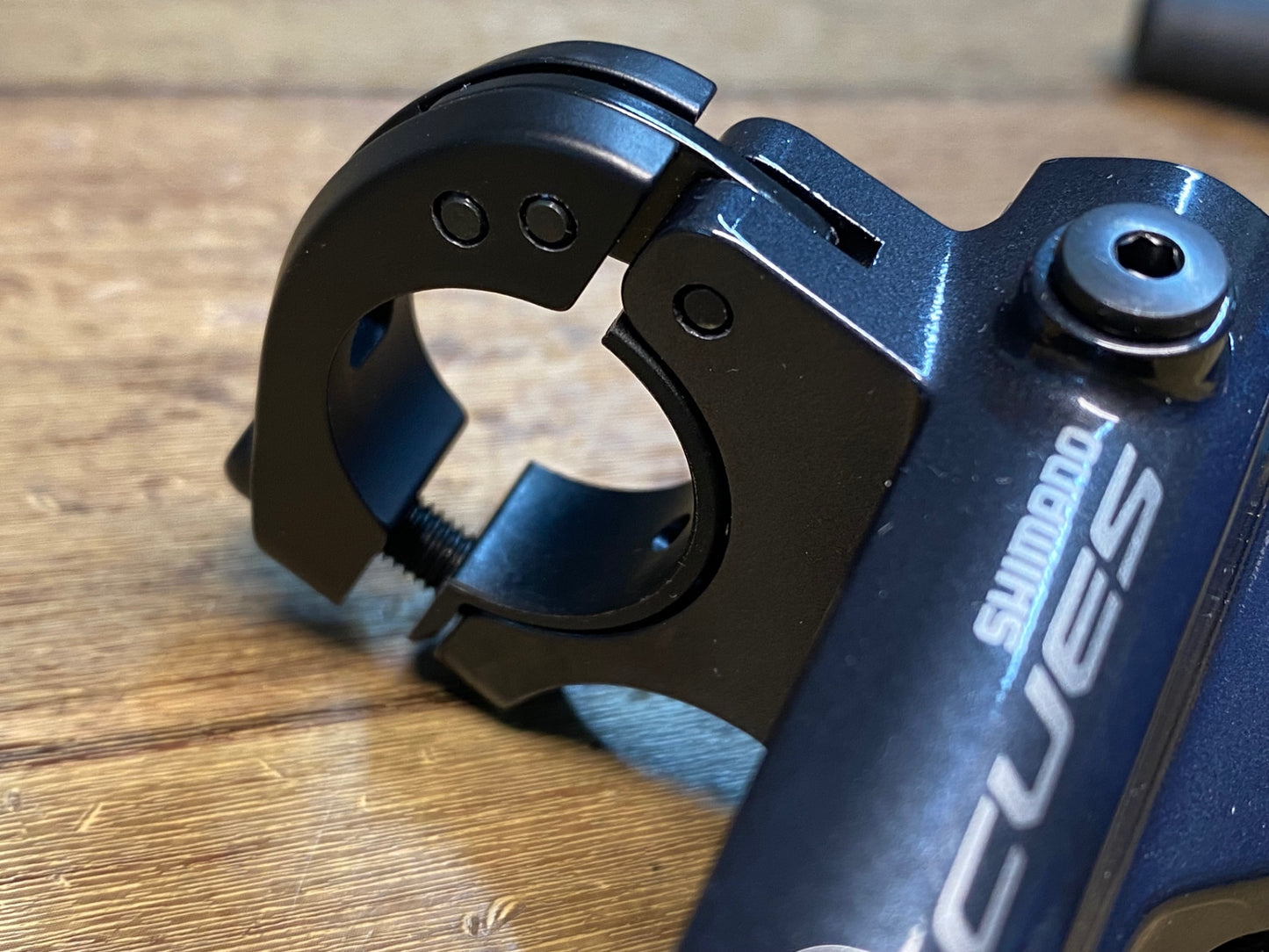 IY955 シマノ SHIMANO キューズ CUES BL-U8000 ブレーキレバー 油圧 Φ22.2