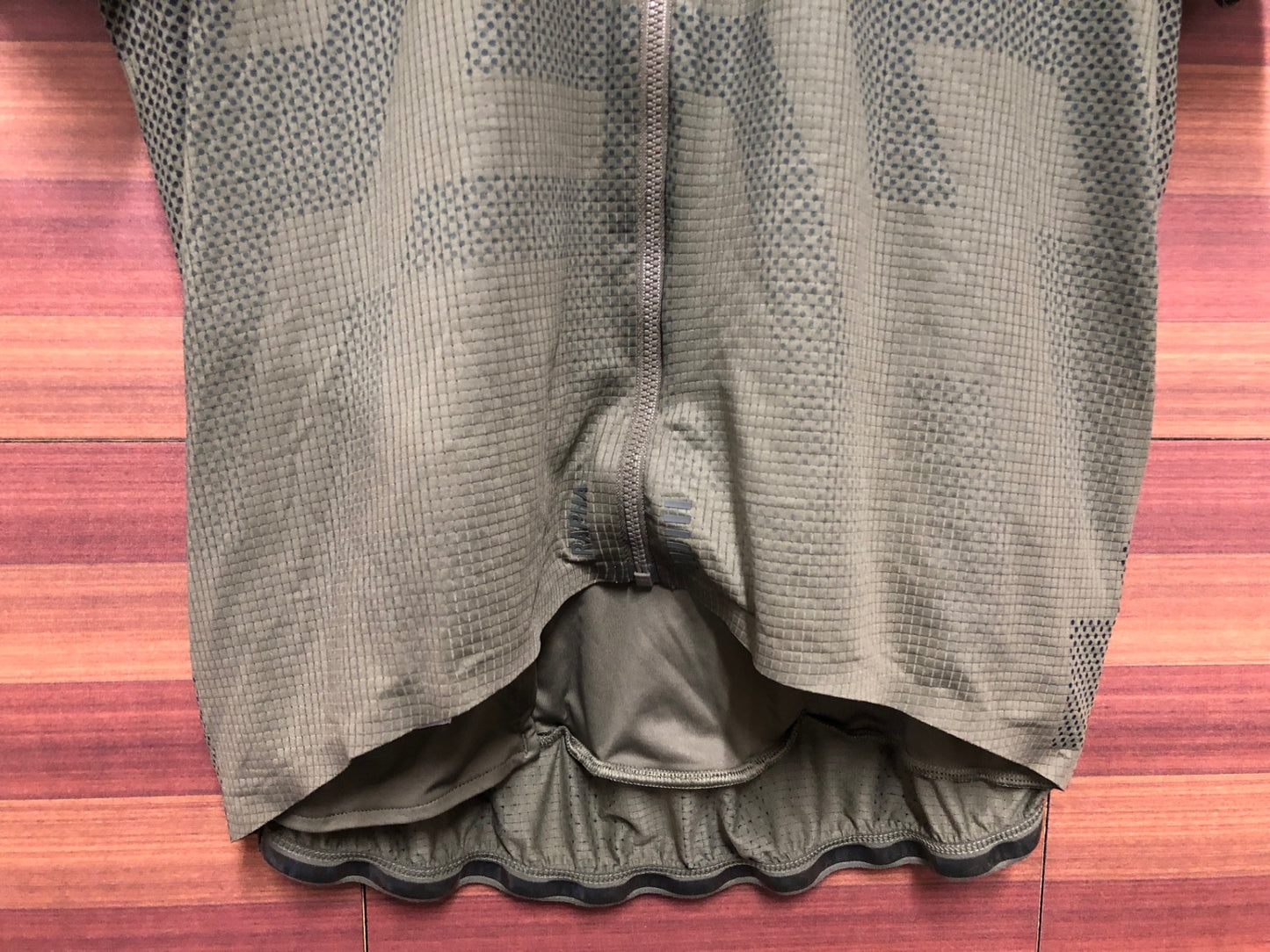 IL528 ラファ Rapha PRO TEAM FLYWEIGHT JERSEY AERO BLOCK カーキ XXL