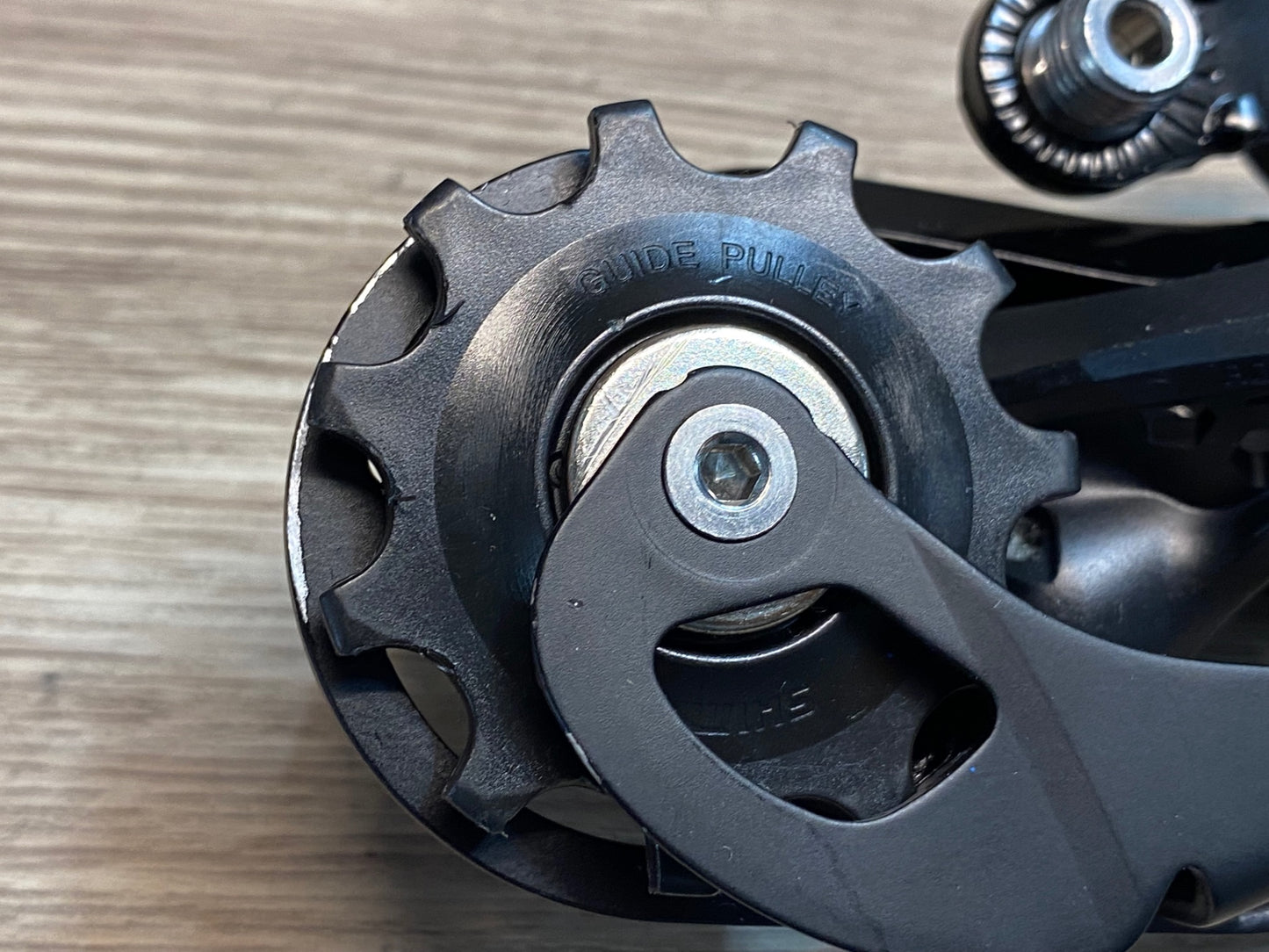 IW858 シマノ SHIMANO 105 RD-R7000 リアディレイラー 黒 11S GS