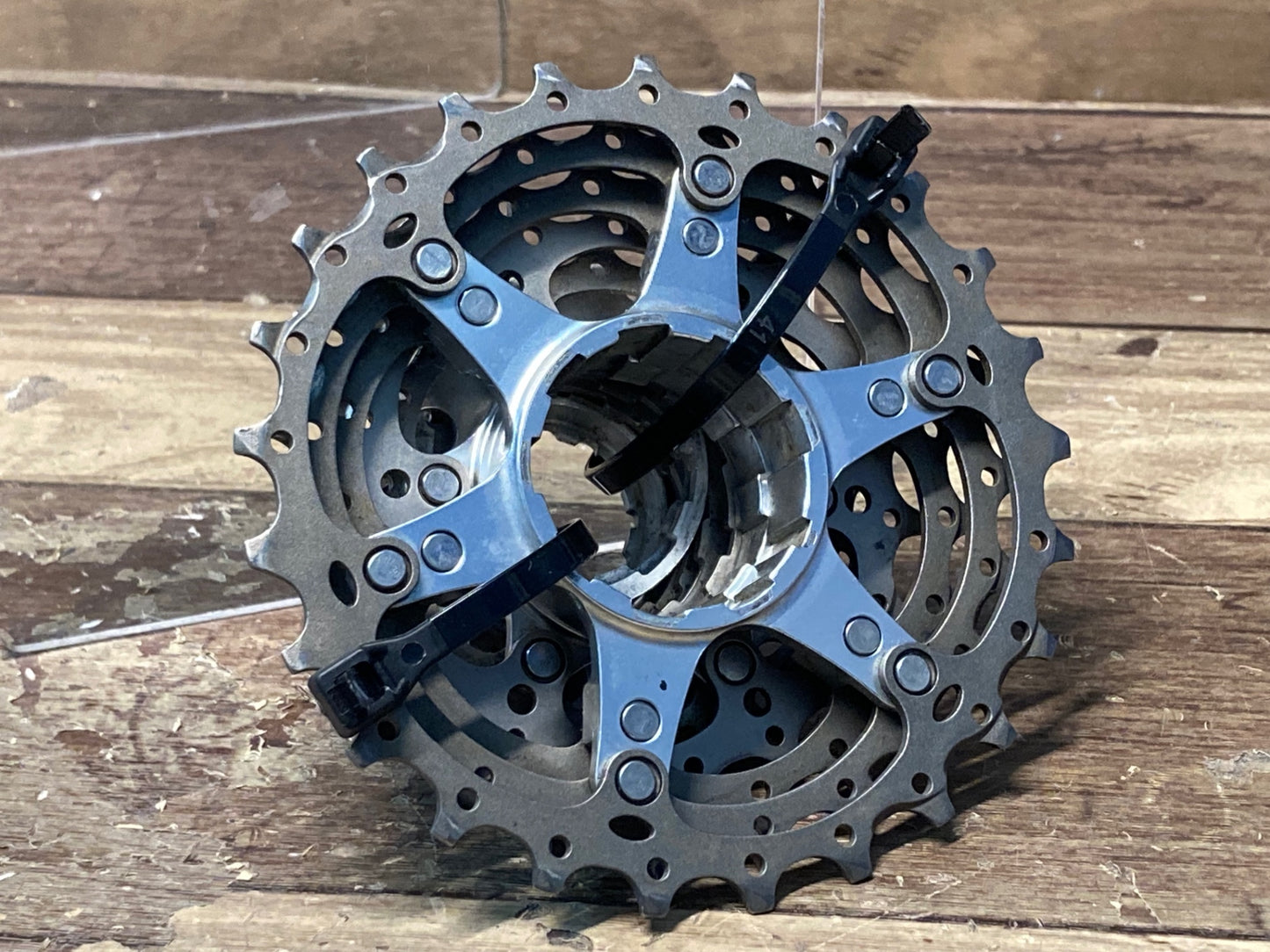 IE802 シマノ SHIMANO デュラエース DURA-ACE CS-7700 スプロケット 12-25T 10S