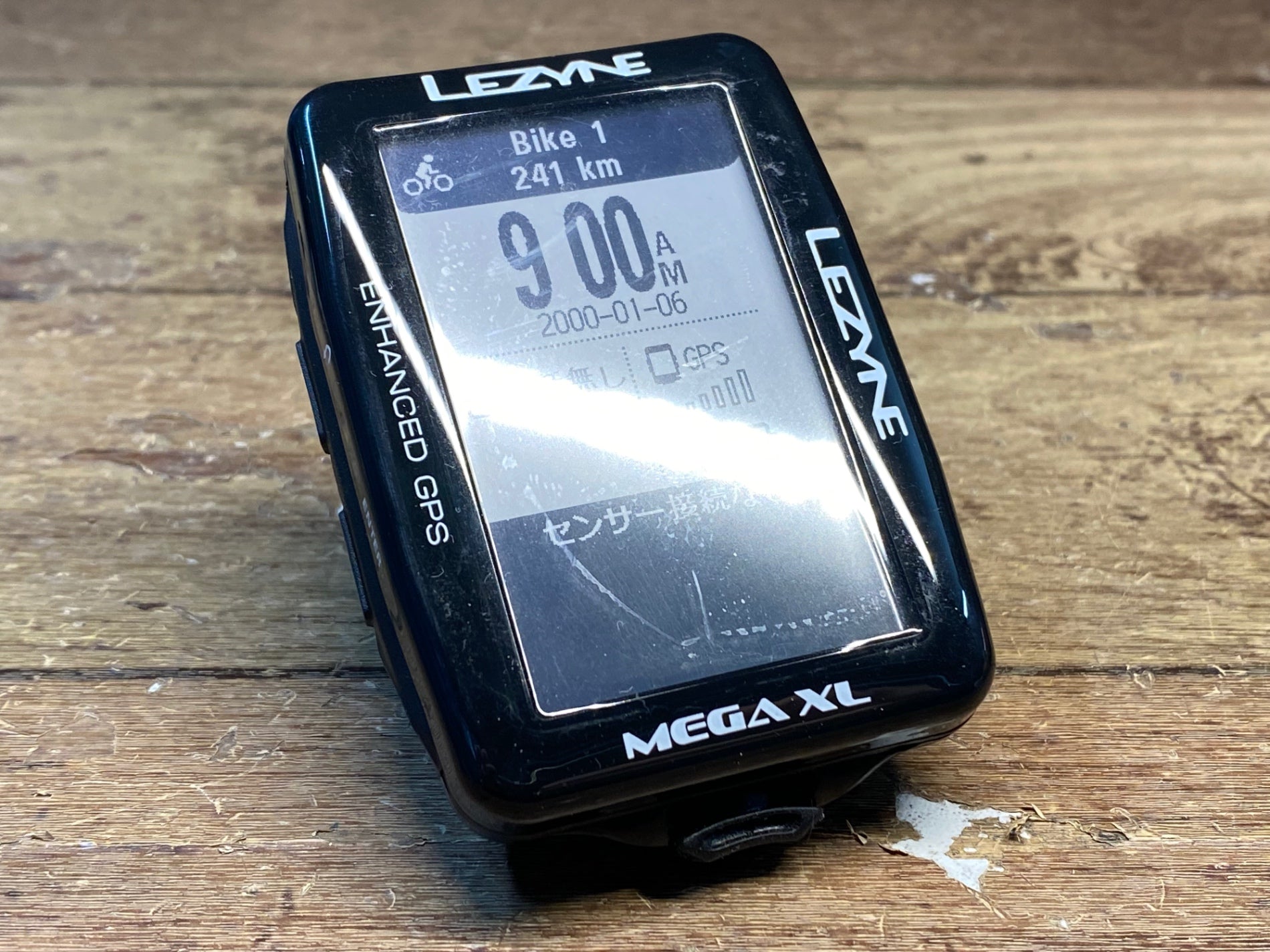 HU237 レザイン LEZYNE MEGA XL GPS サイクルコンピューター ※起動確認済み – BICI AMORE EQ STORE