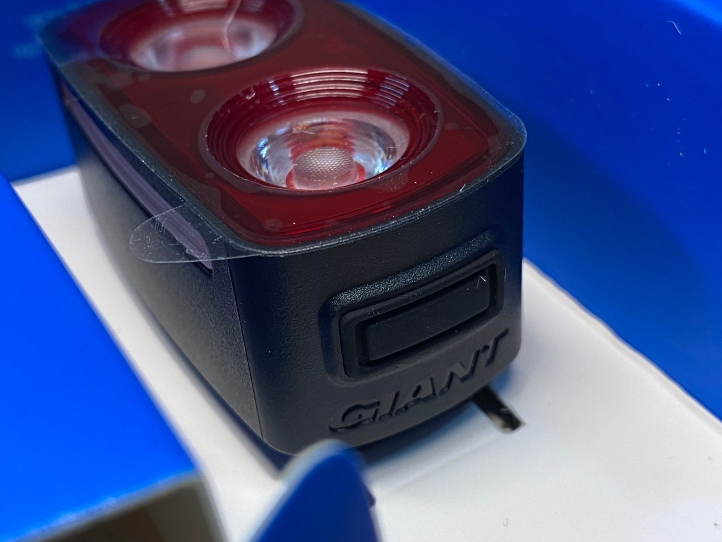 IV701 ジャイアント GIANT RECON HL 200 リアライト