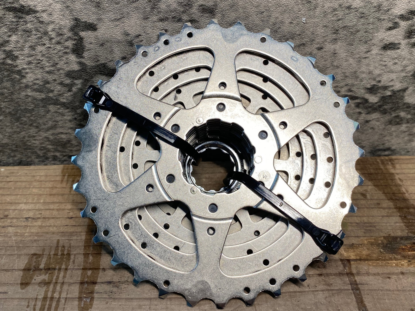 HN574 シマノ SHIMANO CS-HG500-10 スプロケット 10S 11-32T