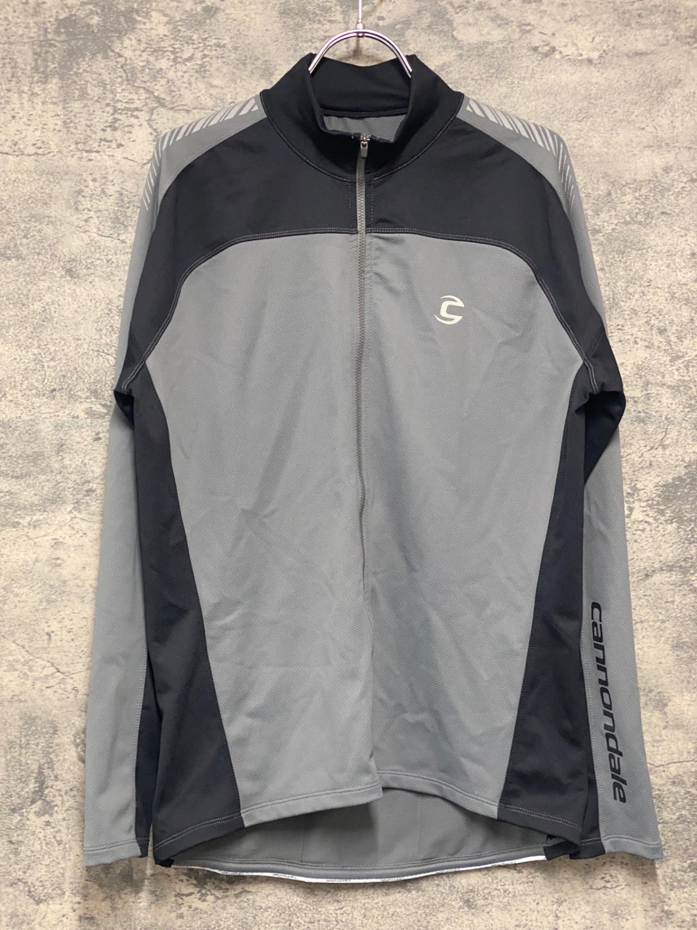 IZ856 キャノンデール Cannondale 長袖 サイクルジャケット グレー Ｍ