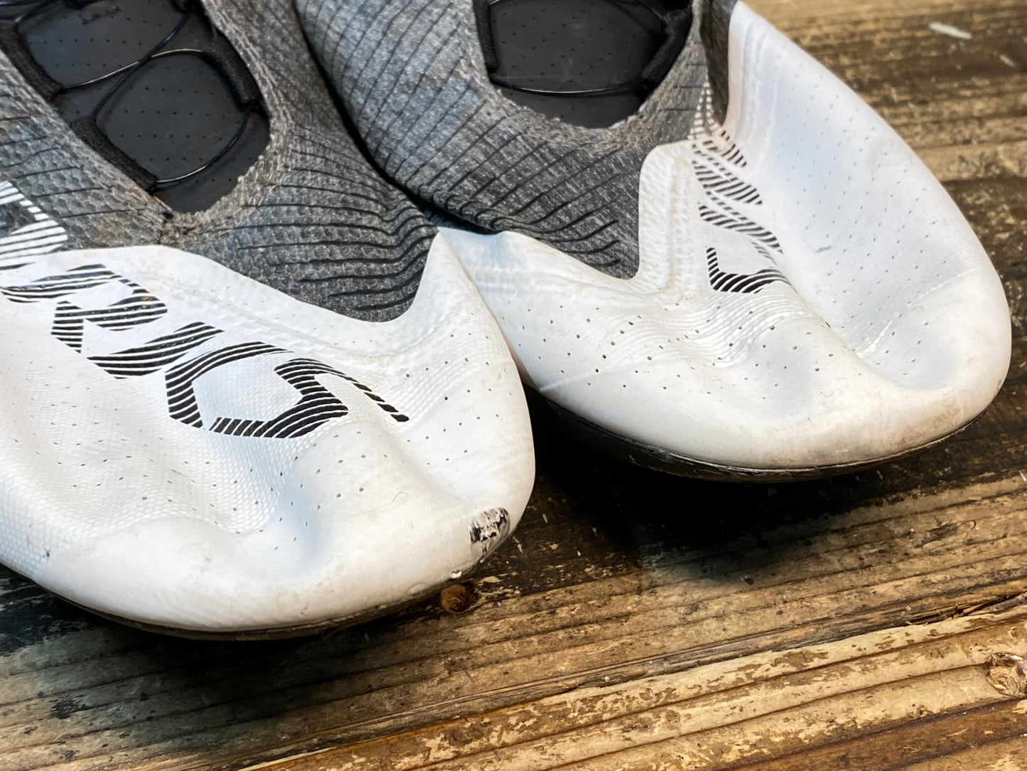 IY420 スペシャライズド SPECIALIZED エスワークス S-WORKS EXOS ビンディングシューズ 白 EU42