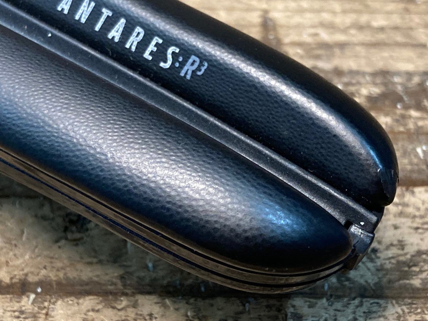 IY465 フィジーク fizik ANTARES VERSUS EVO R3 サドル 139mm kiumレール ※プレート欠品