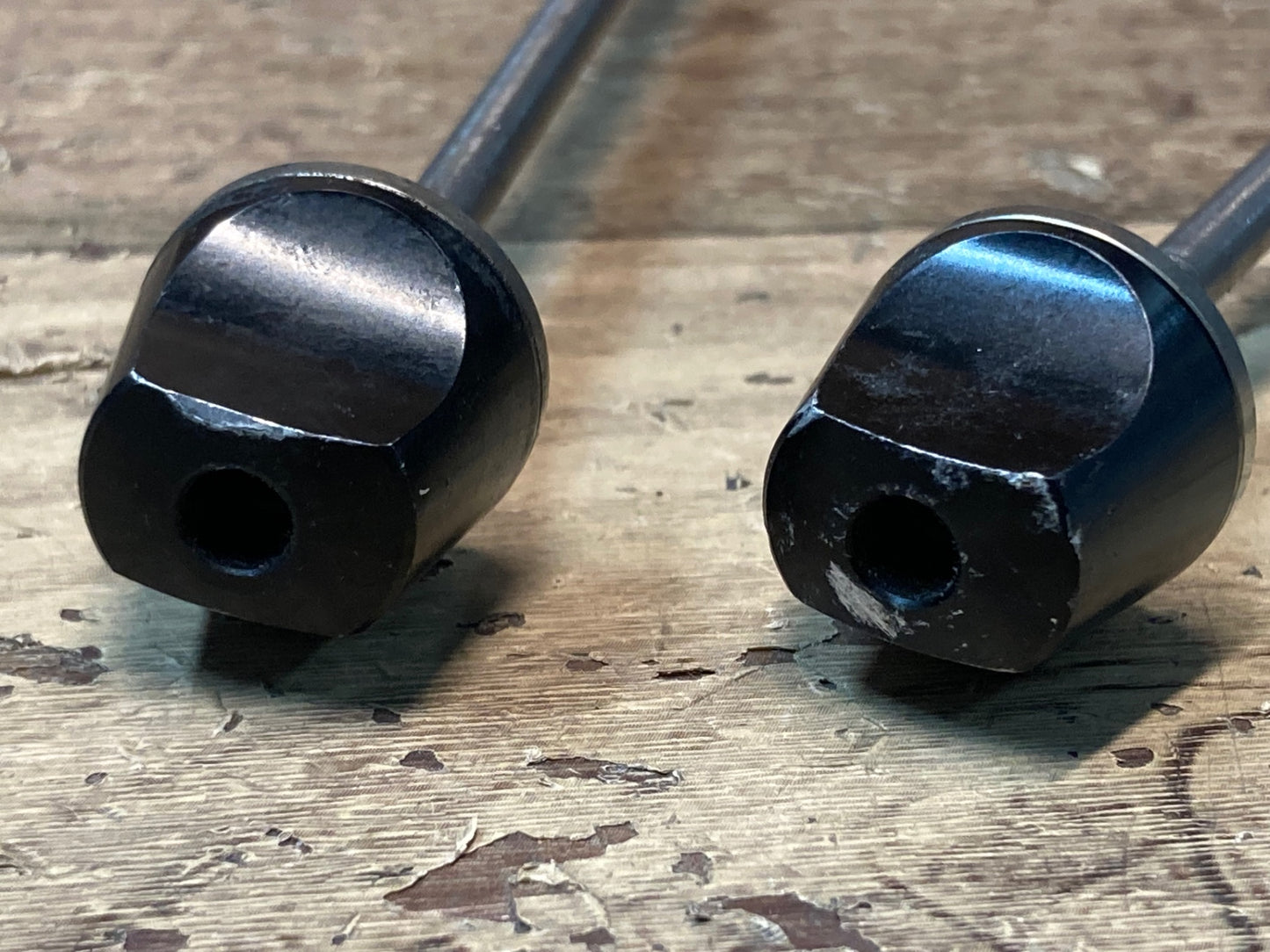 IN060 DT SWISS RWS スキュワー クイックリリース 100mm/130mm ロード用 チタンシャフト 前後セット