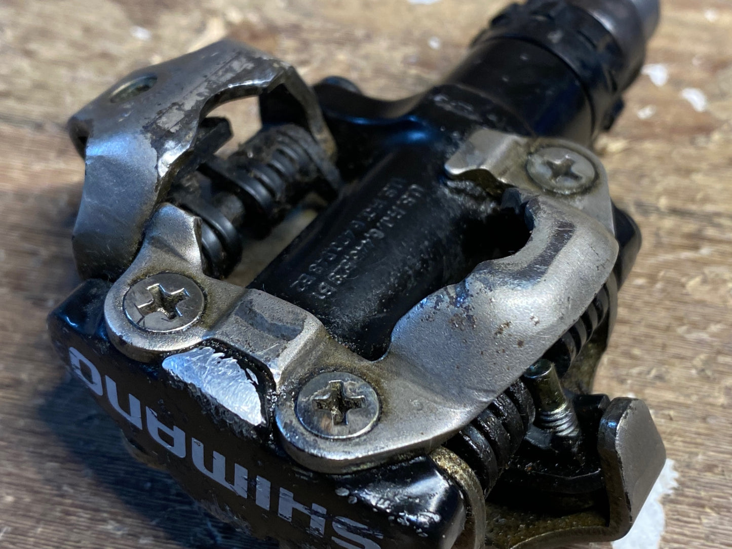 IE129 シマノ SHIMANO PD-M520 SPD ビンディングペダル SPD ガタあり