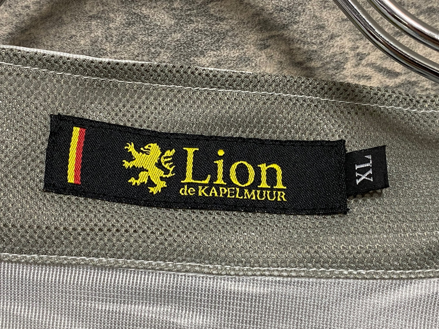 JB017 リオンドカペルミュール Lion de KAPELMUUR 長袖 ウィンドブレーカー 白 XL