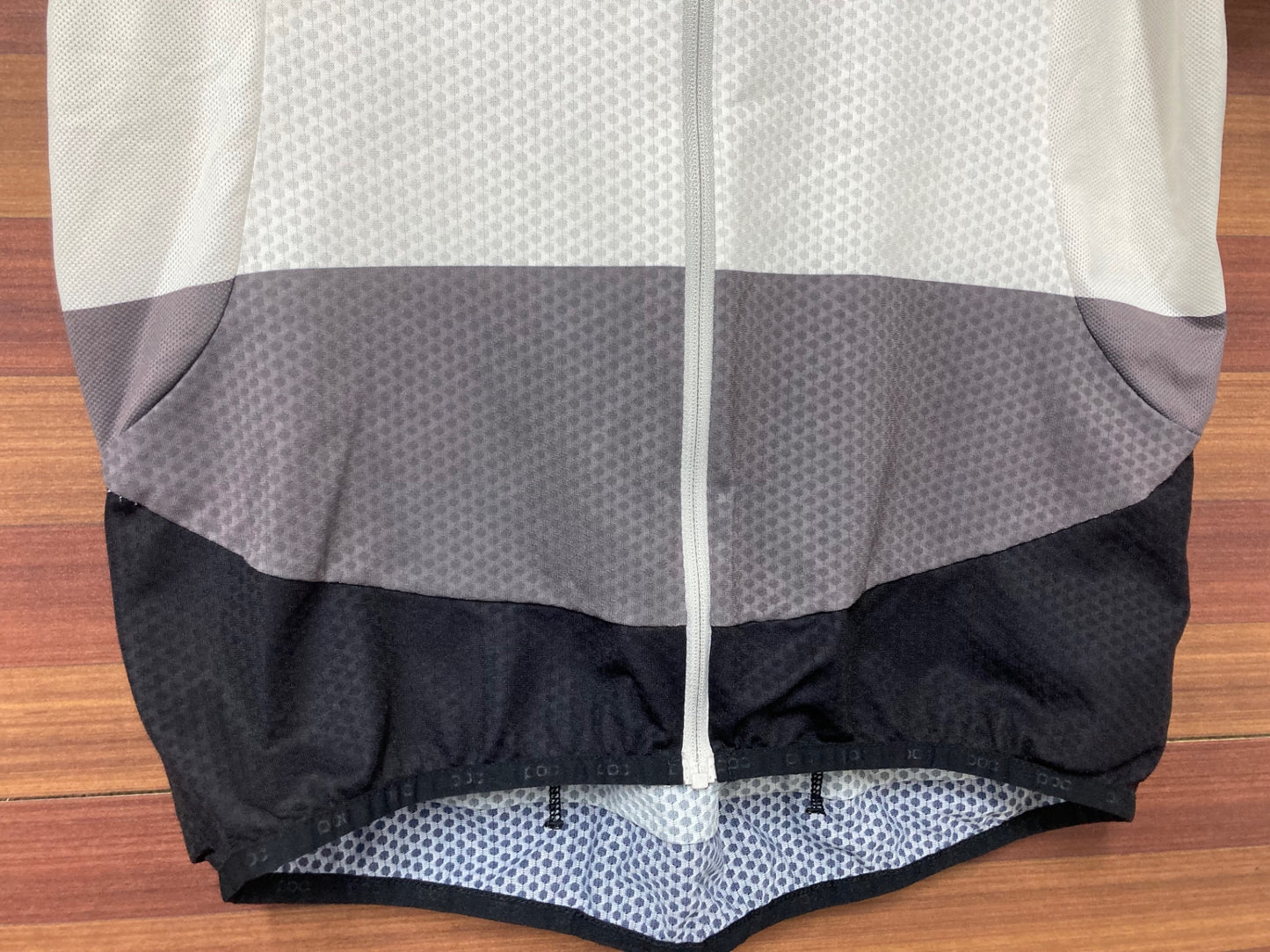 IN883 ポック POC 半袖 サイクルジャージ グレー 黒 M