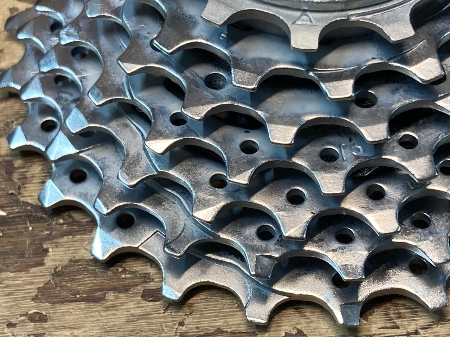 IN057 サンレース SUNRACE P4 スプロケット 7S 13-25T