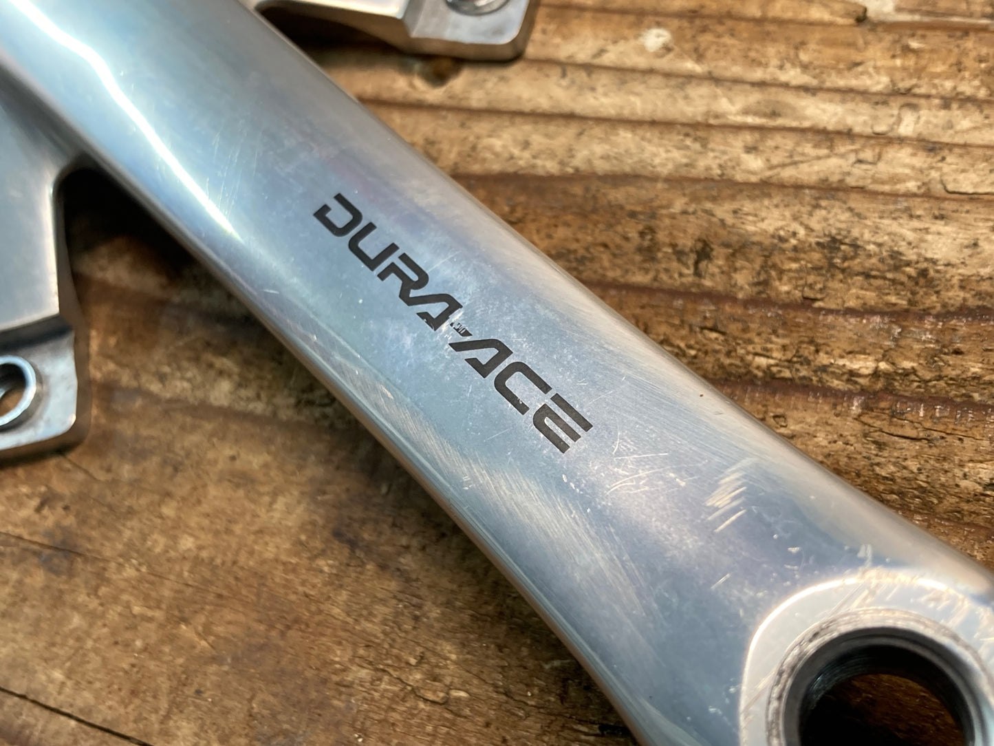 IP827 シマノ SHIMANO デュラエース DURA-ACE FC-7600 クランクアームセット 165mmPCD144 NJS ピスト トラック用