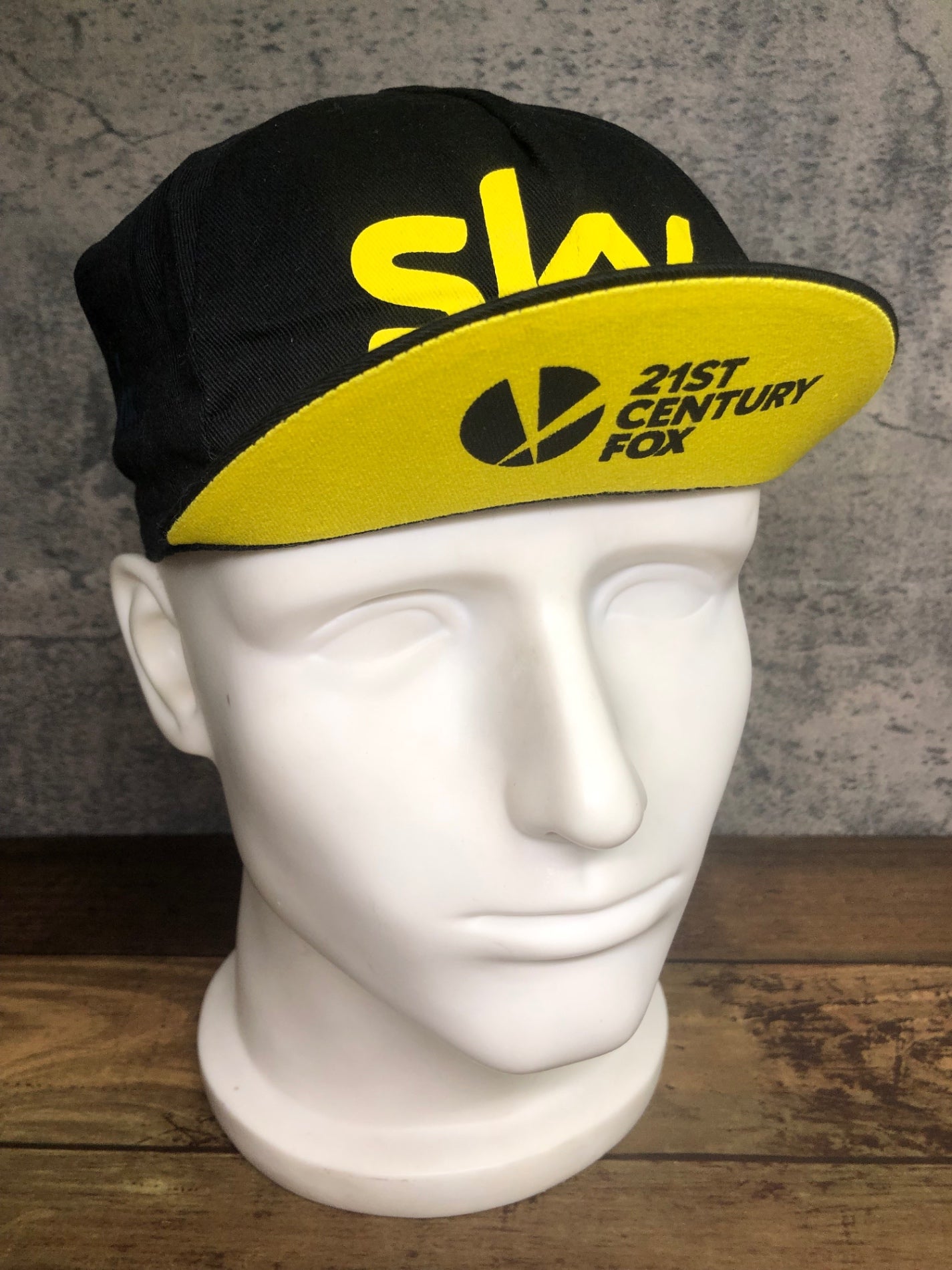 IT287 ラファ Rapha サイクルキャップ 黒 黄 フリーサイズ TEAM SKY