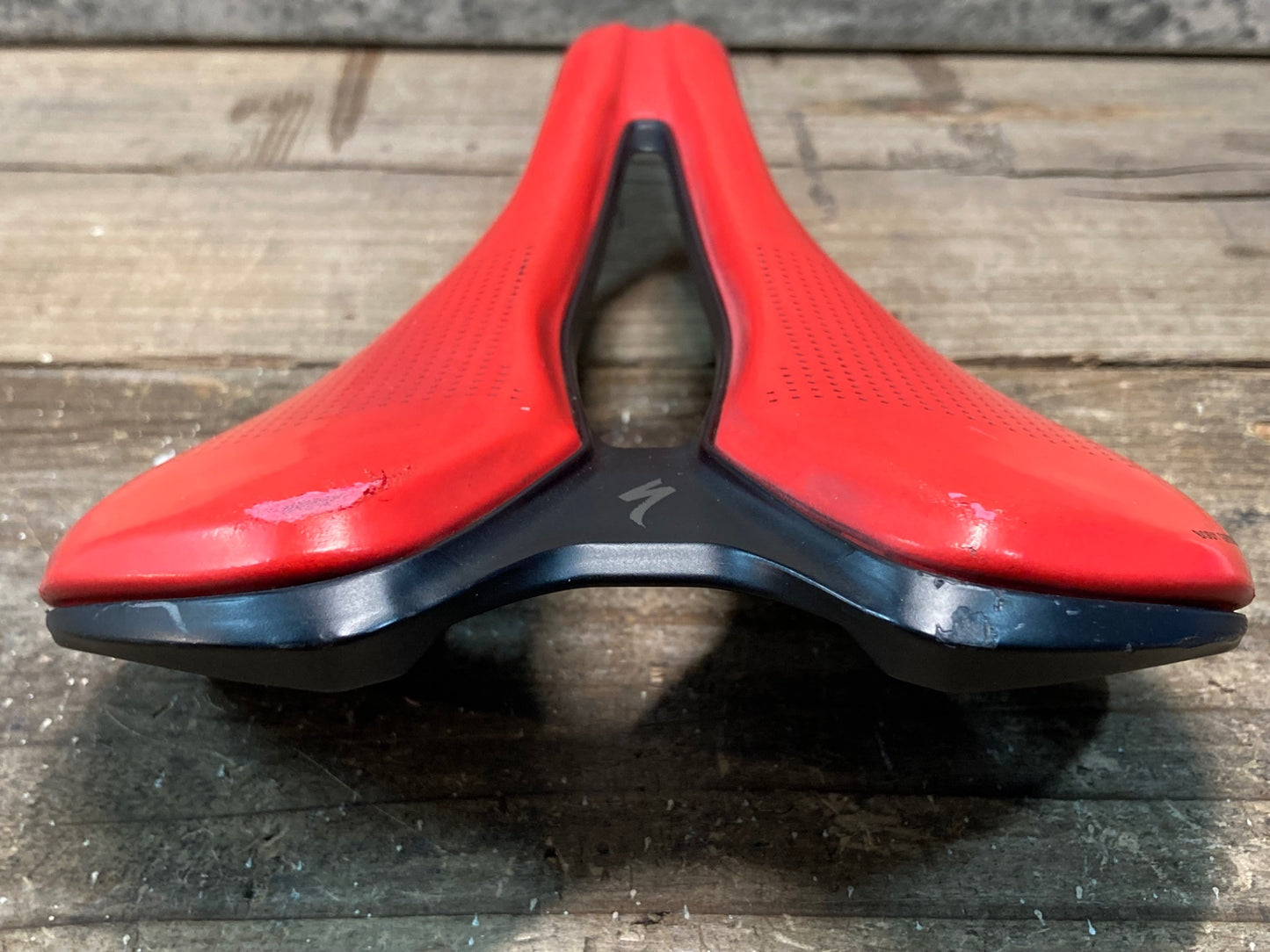 IQ571 スペシャライズド SPECIALIZED ローミン ROMIN EVO サドル カーボンレール 155mm