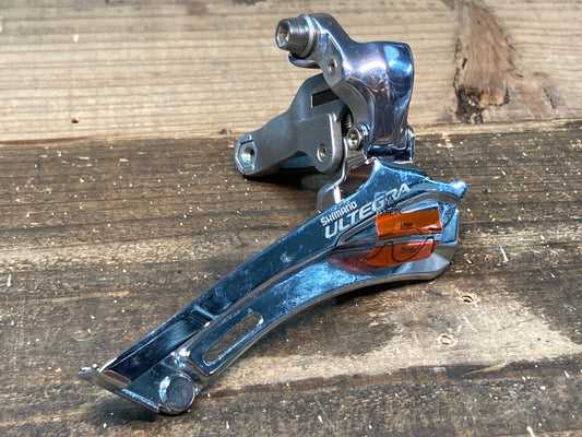 IN909 シマノ SHIMANO アルテグラ ULTEGRA FD-6700 フロントディレイラー バンド式 Φ31.8 ※固定ボルト欠品