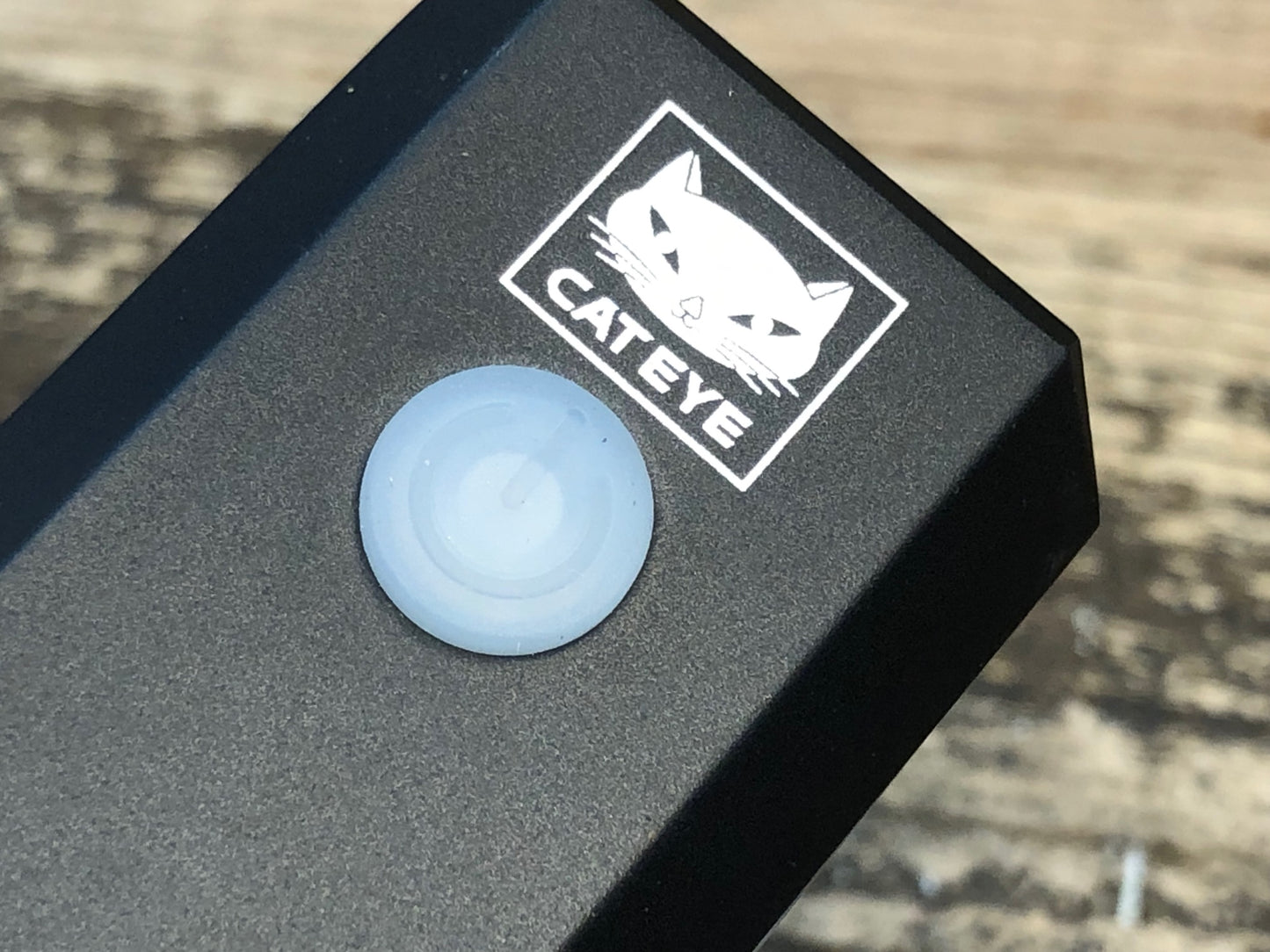 JC299 キャットアイ CATEYE AMPP900 HL-EL089RC フロントライト 本体のみ