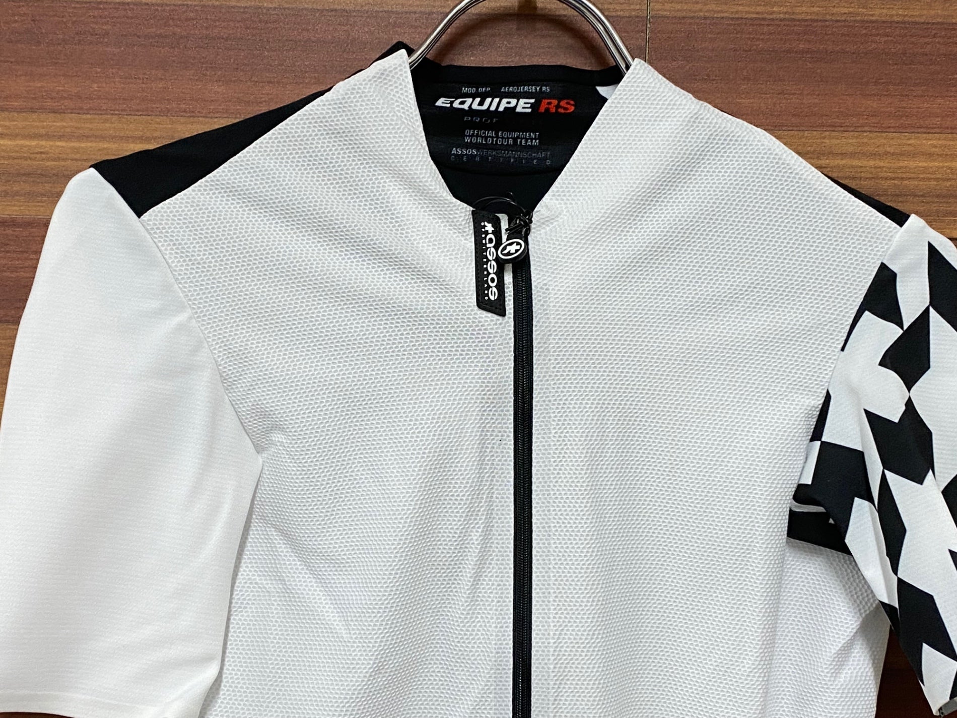 JC900 アソス Assos TEAM QHUBEKA 半袖 サイクルジャージ 黒白 M