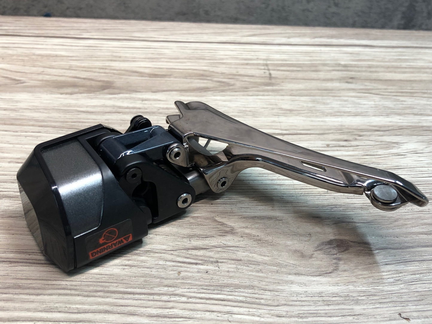 IU186 シマノ SHIMANO デュラエース DURA-ACE FD-R9150 フロントディレイラー 2S 直付 Di2 電動 ※動作確認済