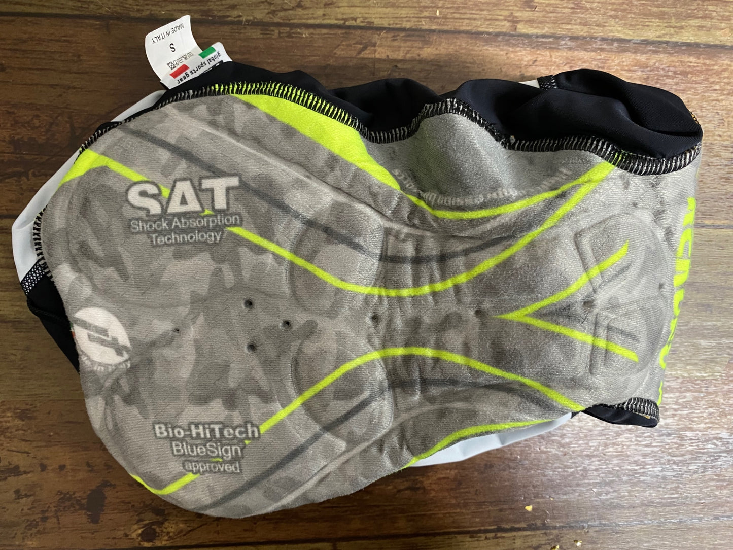 JA272 ジェッセージ GSG ビブショーツ 黒 S